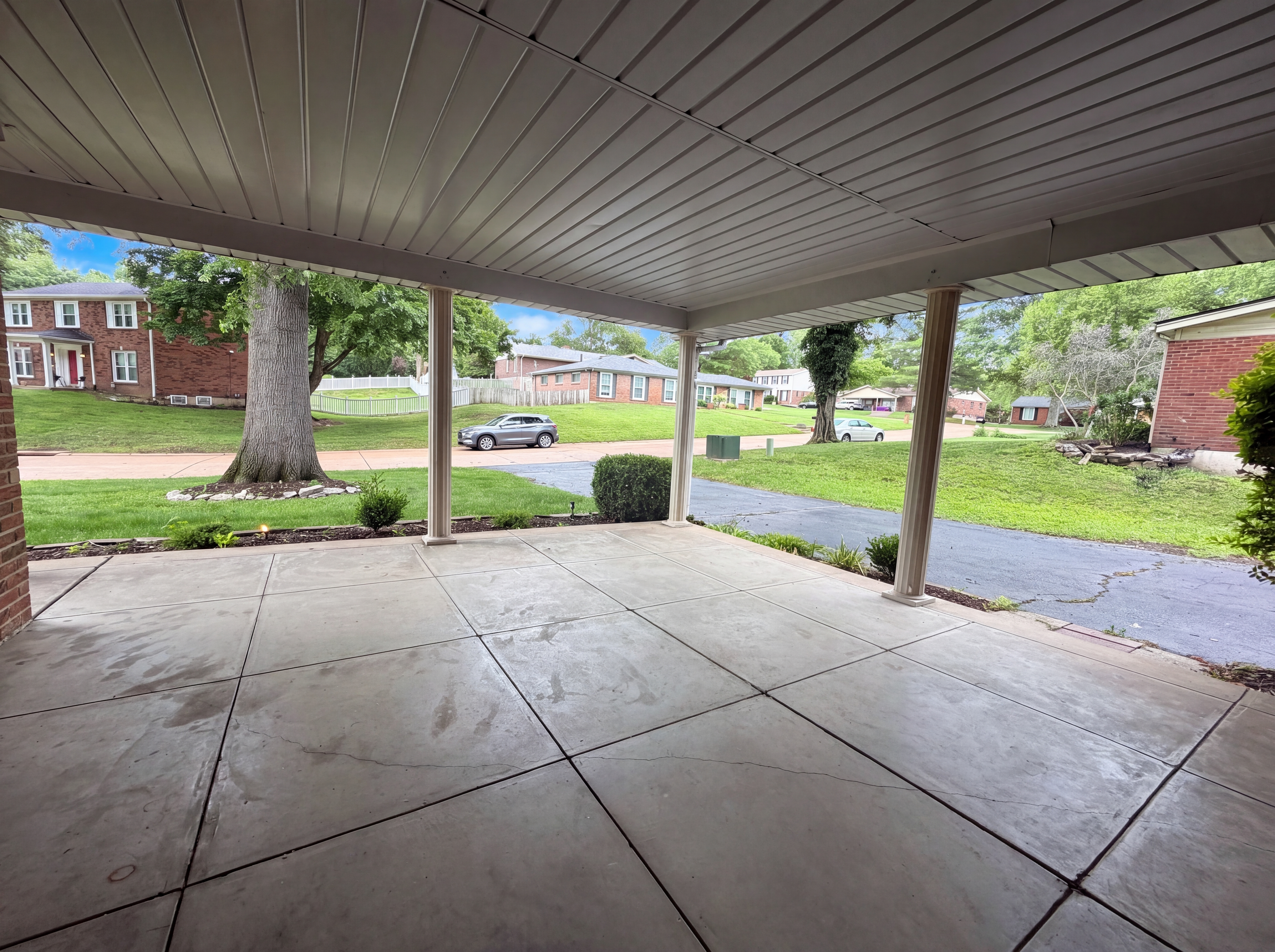 Photo 21 of 25 of 207 Renaldo Dr, Chesterfield, MO