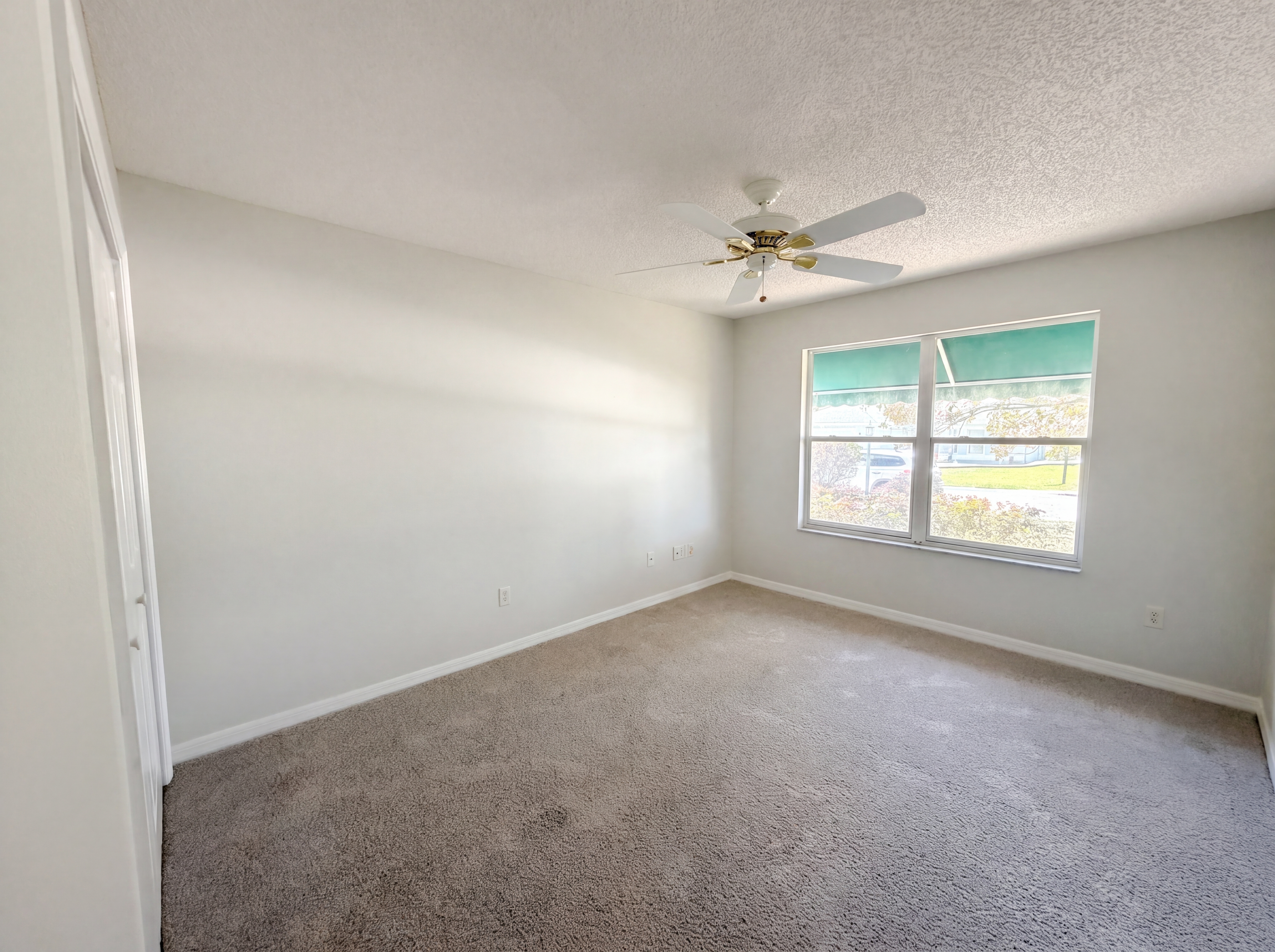 Photo 10 of 17 of 1407 Figueroa St, The Villages, FL