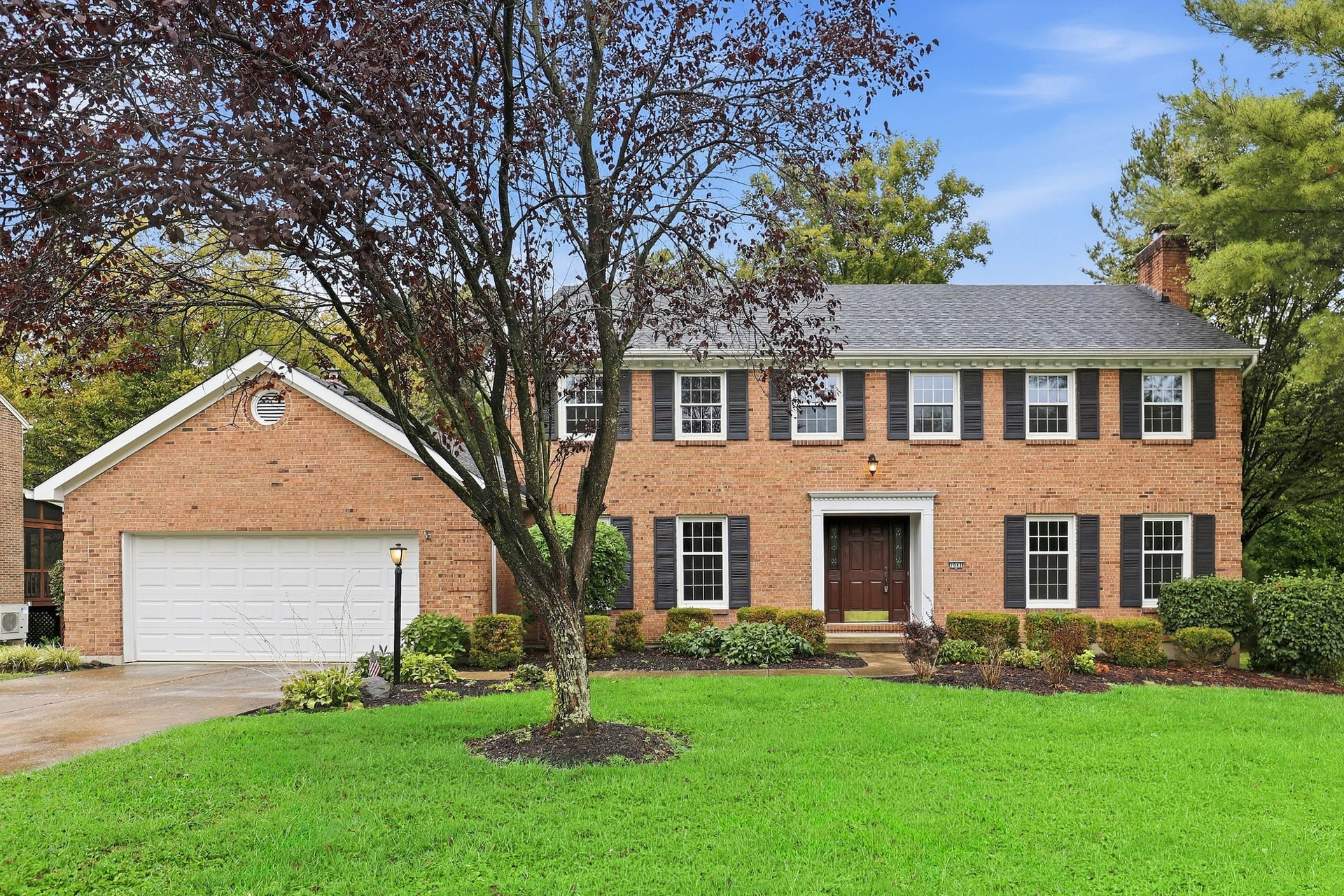 Photo 17 of 22 of 7043 Stonington Rd, Cincinnati, OH