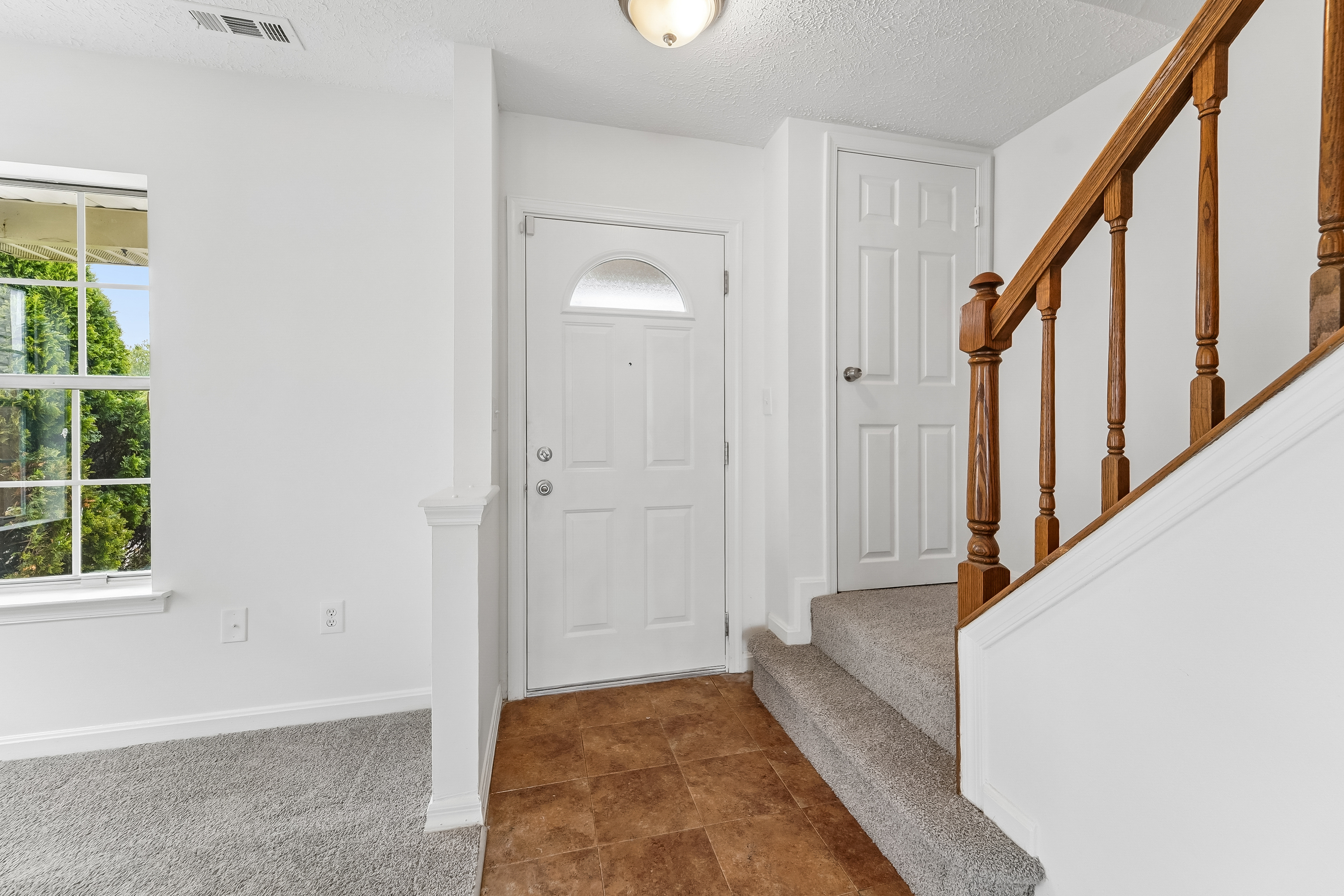 Photo 11 of 31 of 1215 Ashmead Sq, Belcamp, MD