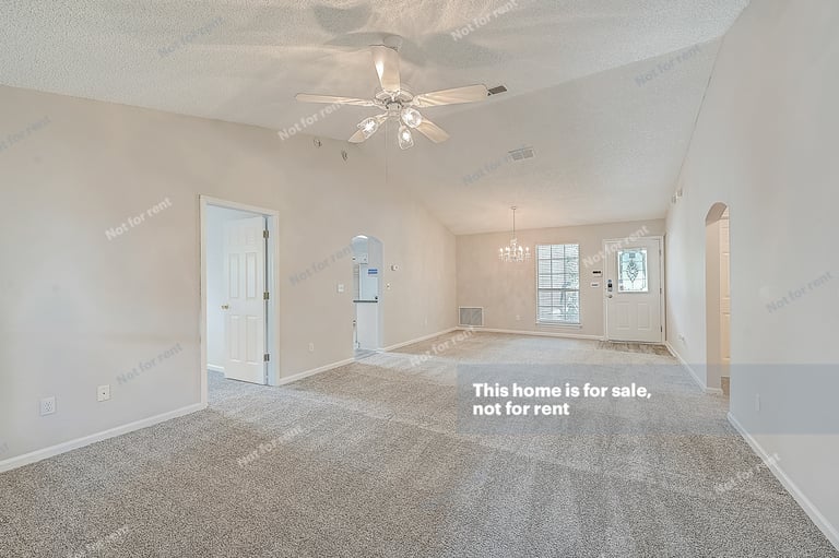 Photo 6 of 30 - 1491 Beecher Ln, Orange Park, FL 32073