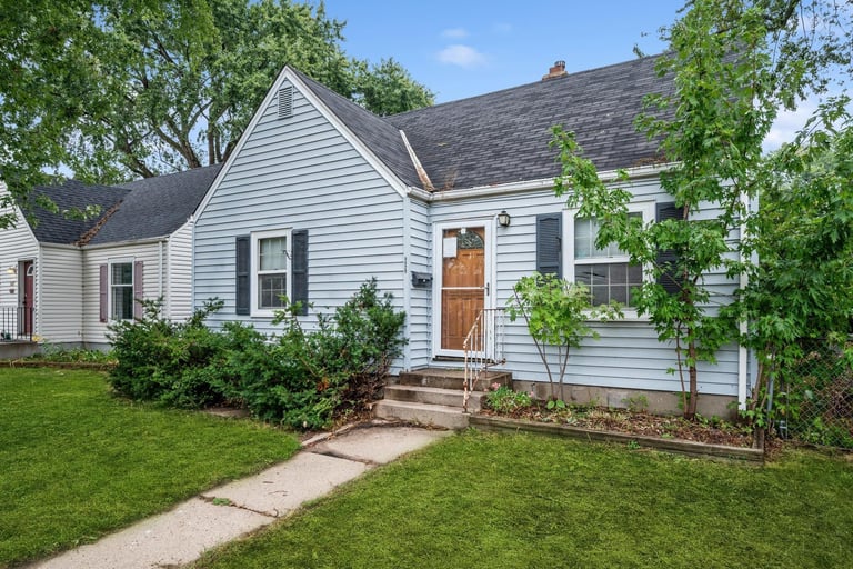 default property photo
