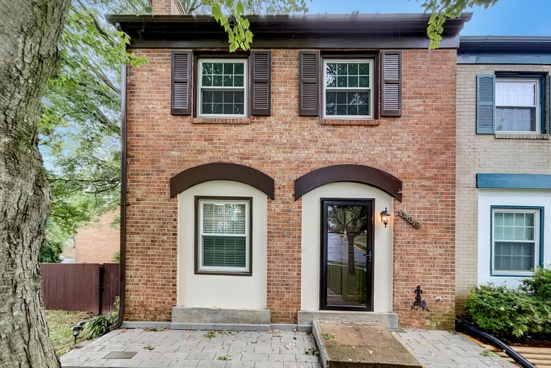 Property photo 1 of 14849 Leicester Ct