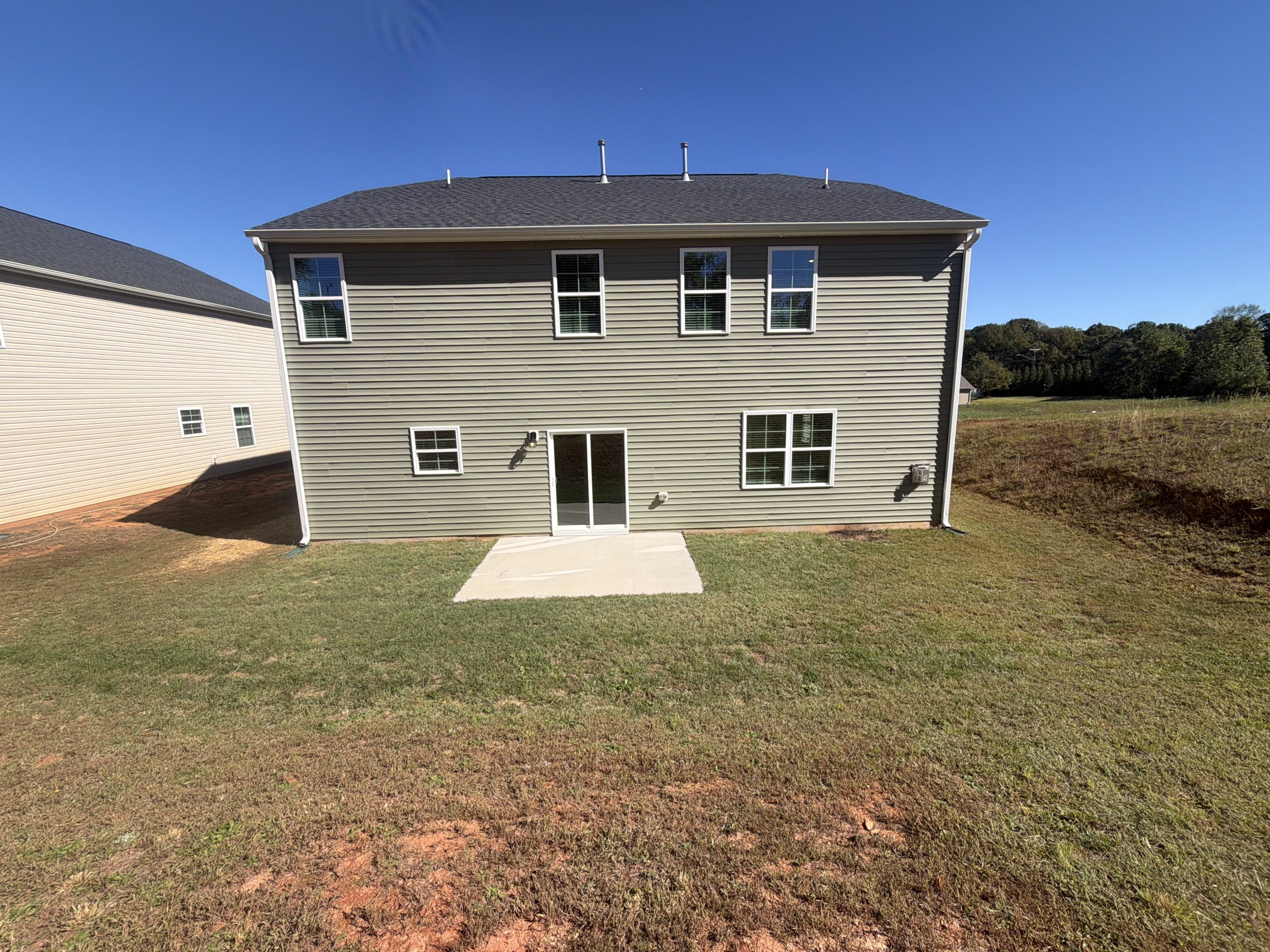 Photo 5 of 52 of 6478 Bellawood Dr, Trinity, NC