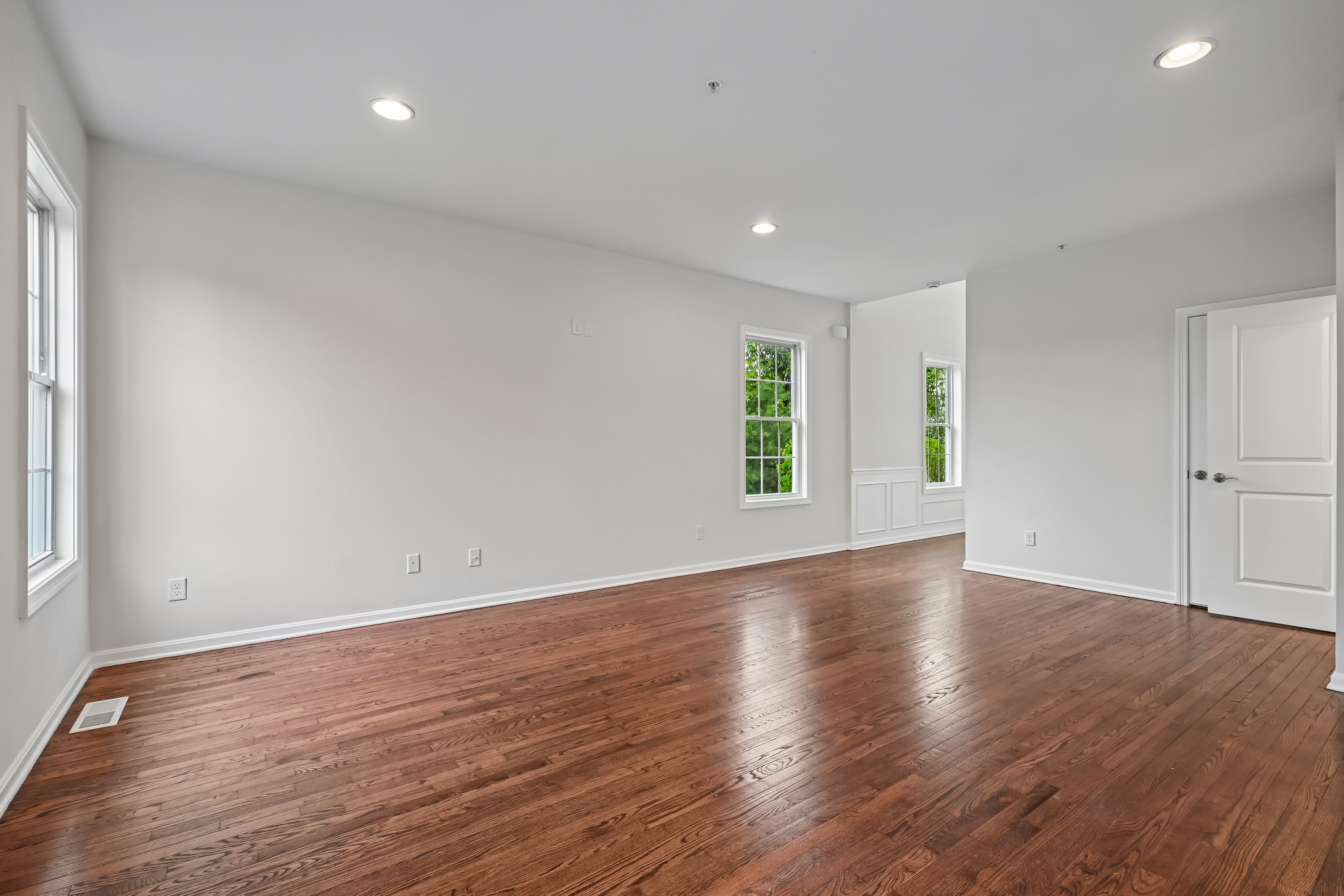 Photo 19 of 38 of 19 Crispwater Way, Hopkinton, MA