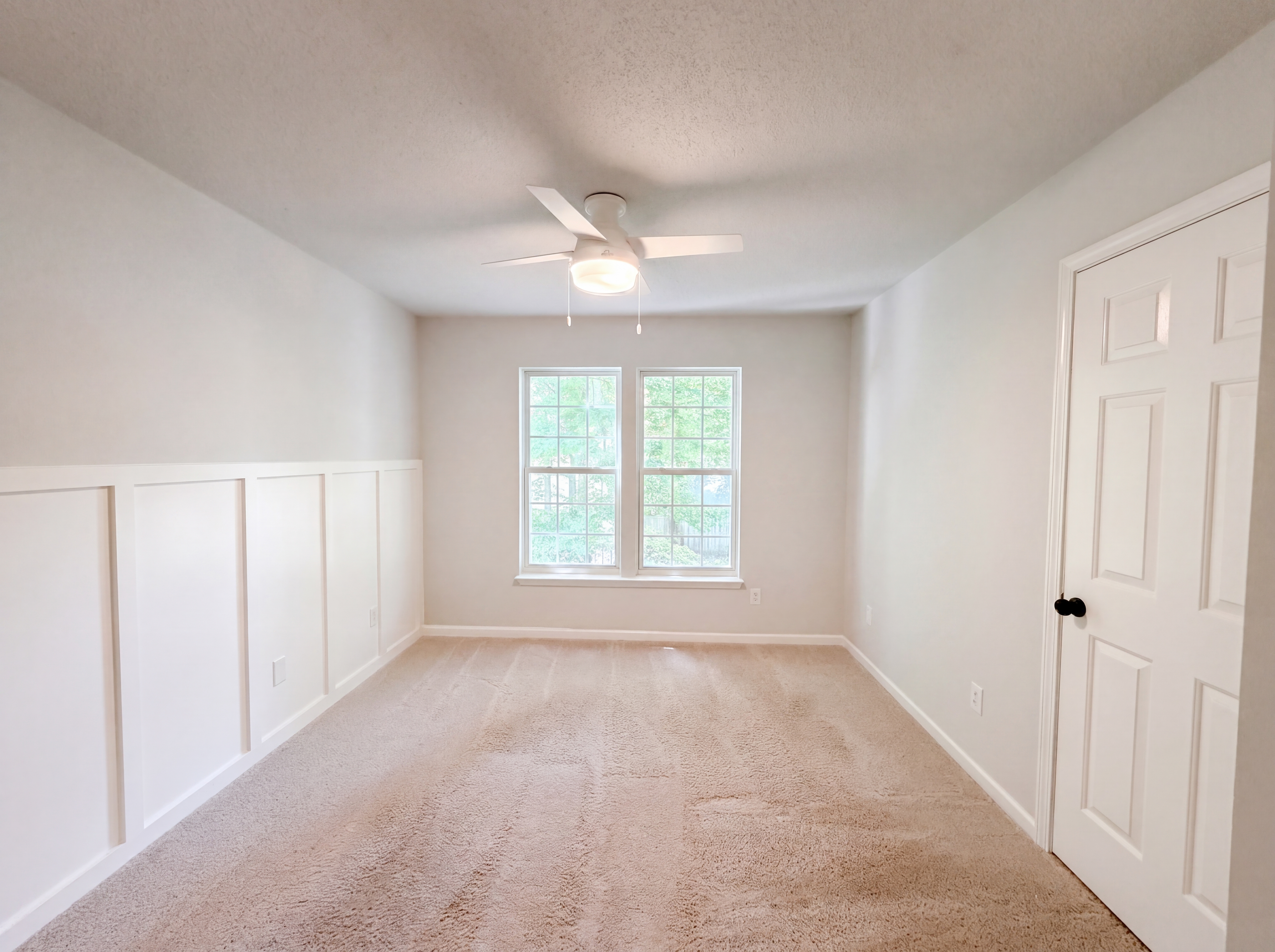 Photo 12 of 19 of 2916 Pinewood Hill Dr, Matthews, NC