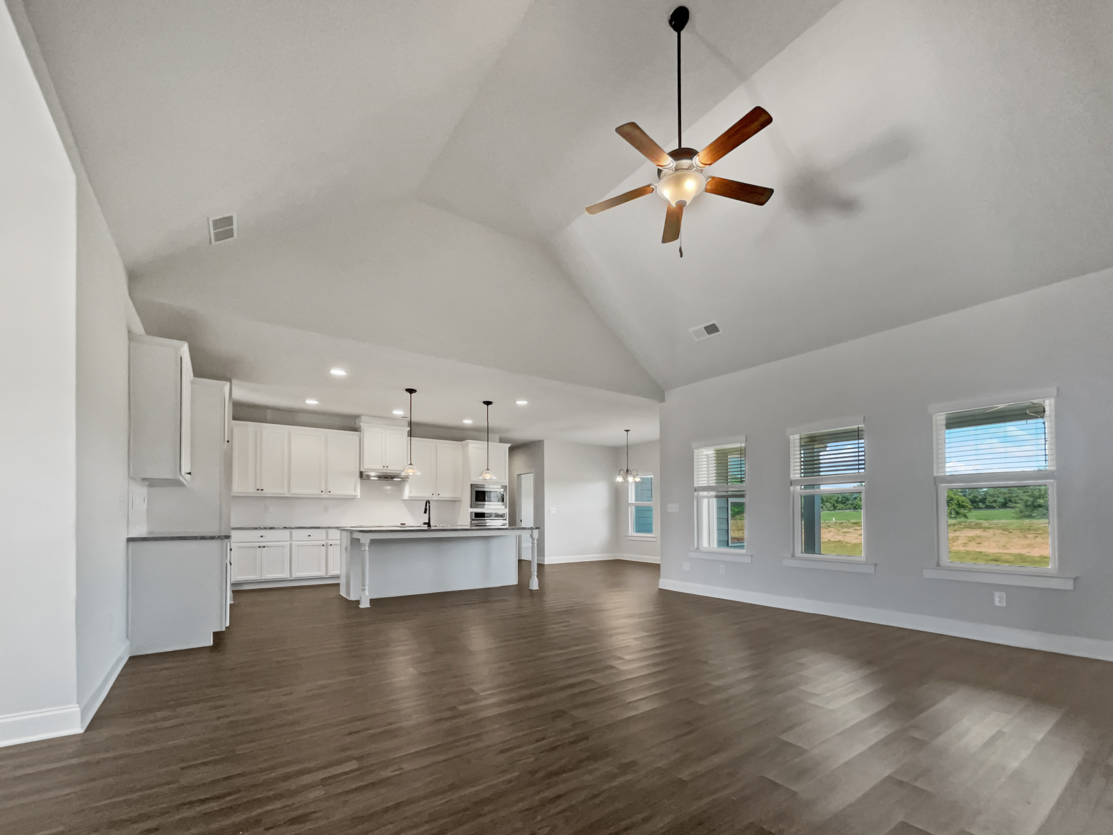 Photo 13 of 24 of 51 Linton Estates Ave, Newnan, GA