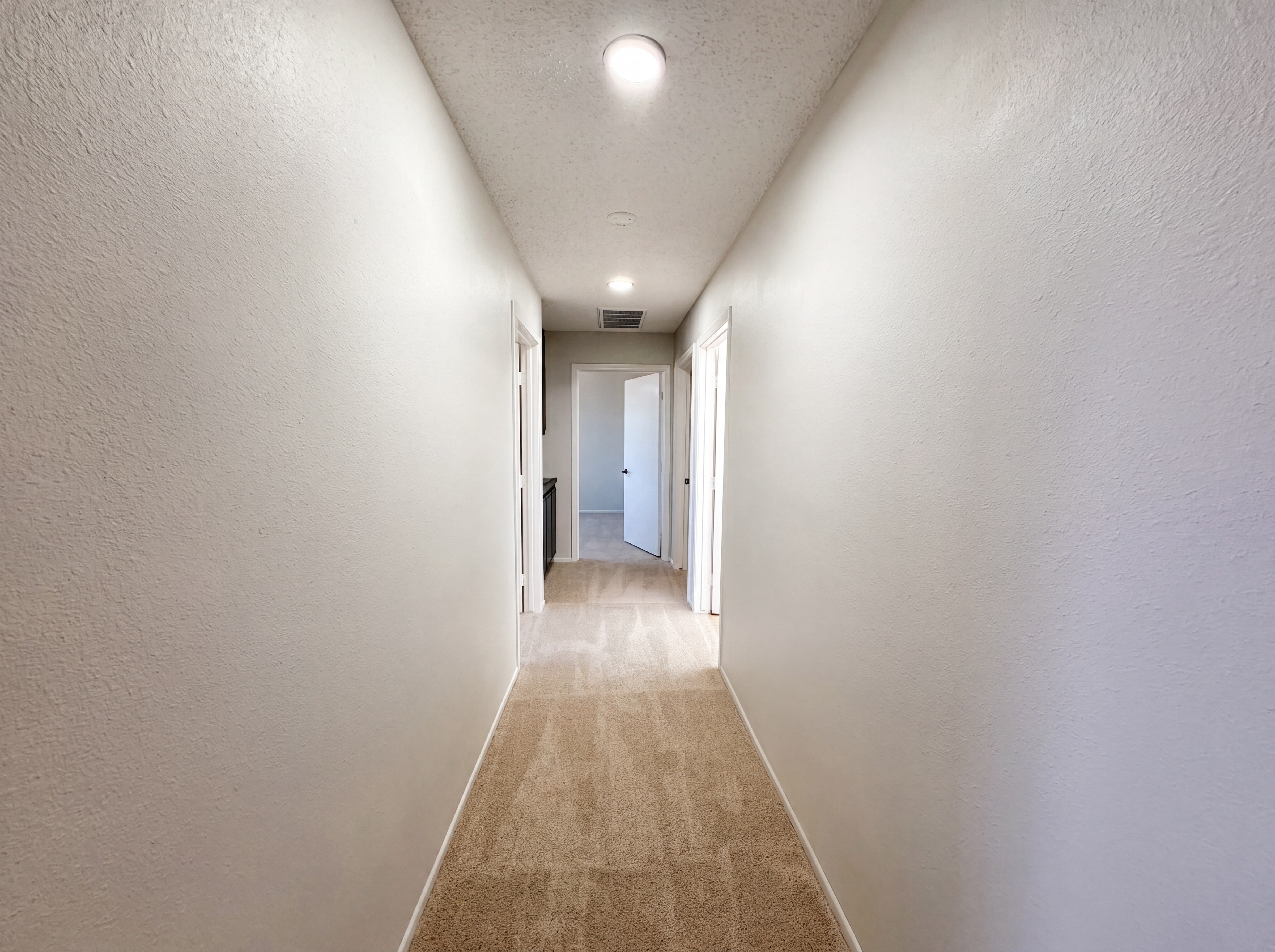 Photo 10 of 29 of 15852 Mandan Rd, Apple Valley, CA