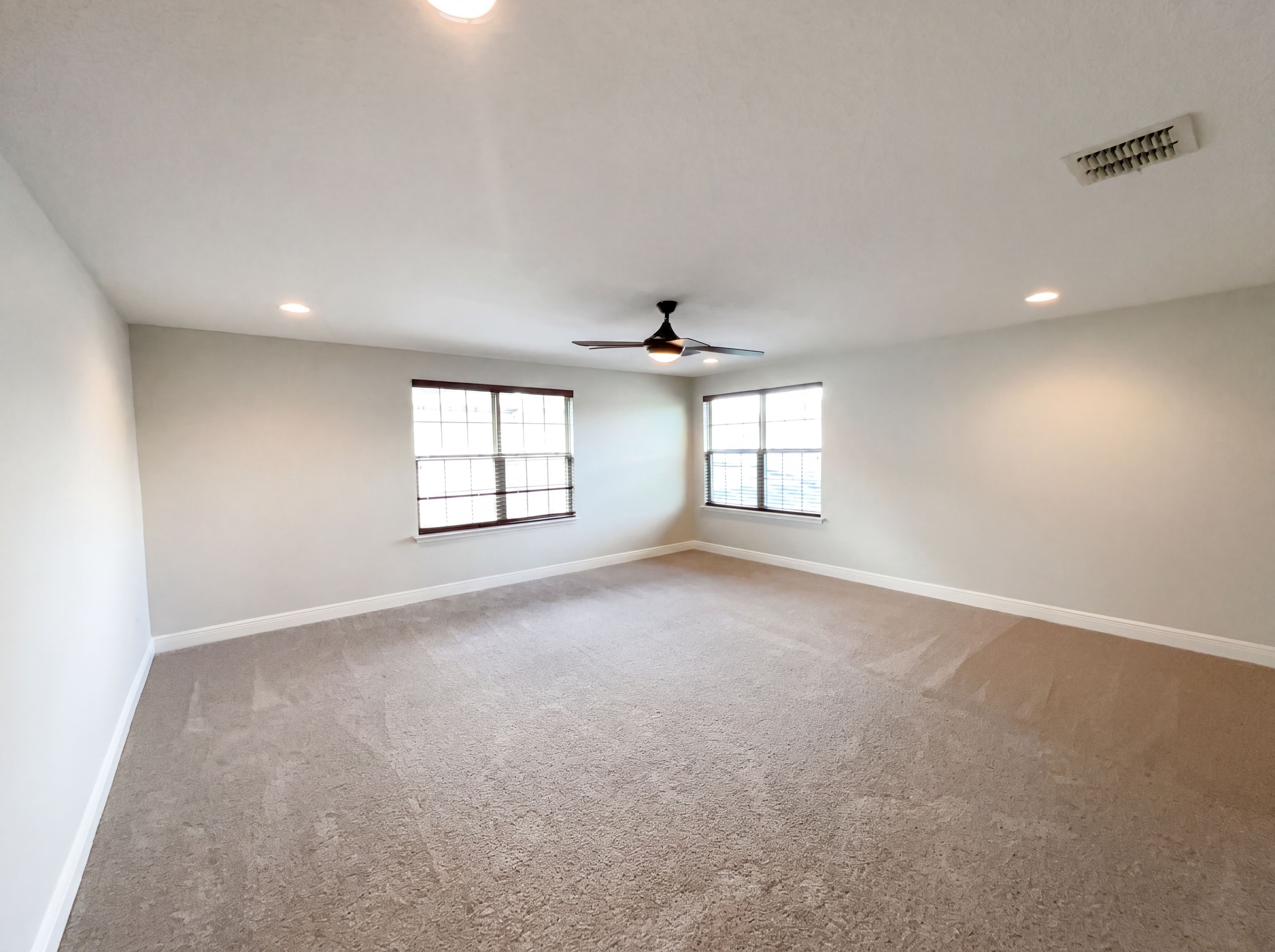 Photo 32 of 52 of 8715 Quiet Meadows Trl, Windermere, FL