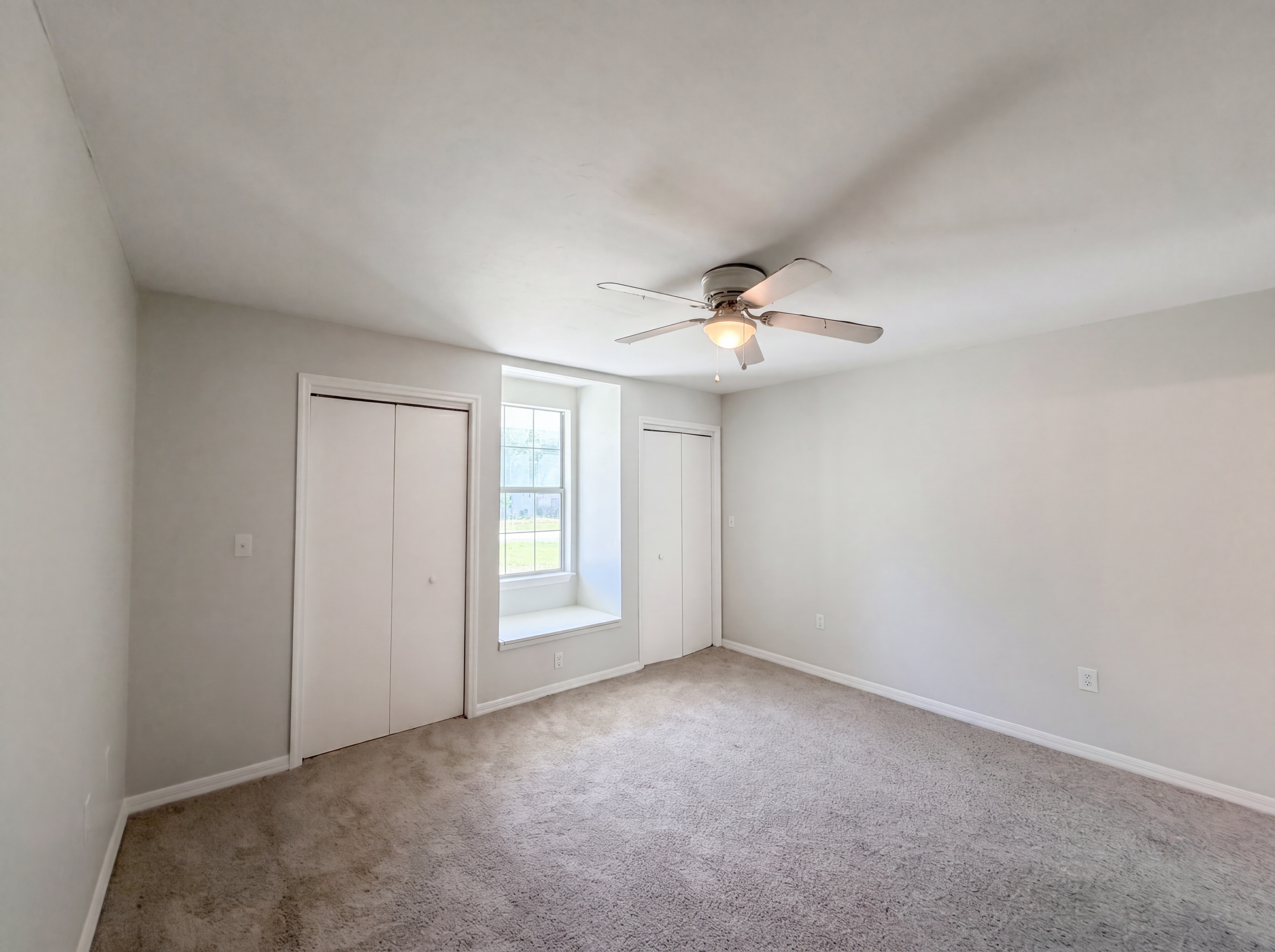 Photo 7 of 26 of 3226 NE 30th Ct, Ocala, FL