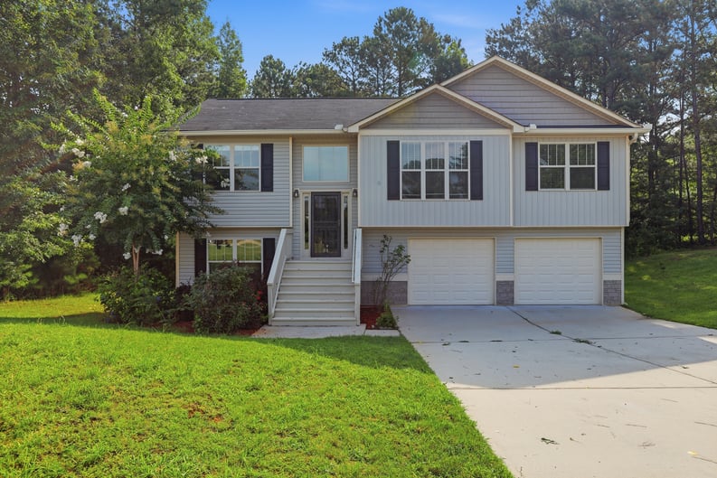 Property photo 1 of 77 Walnut Creek Ct