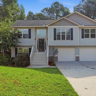 Property photo 1 of 77 Walnut Creek Ct