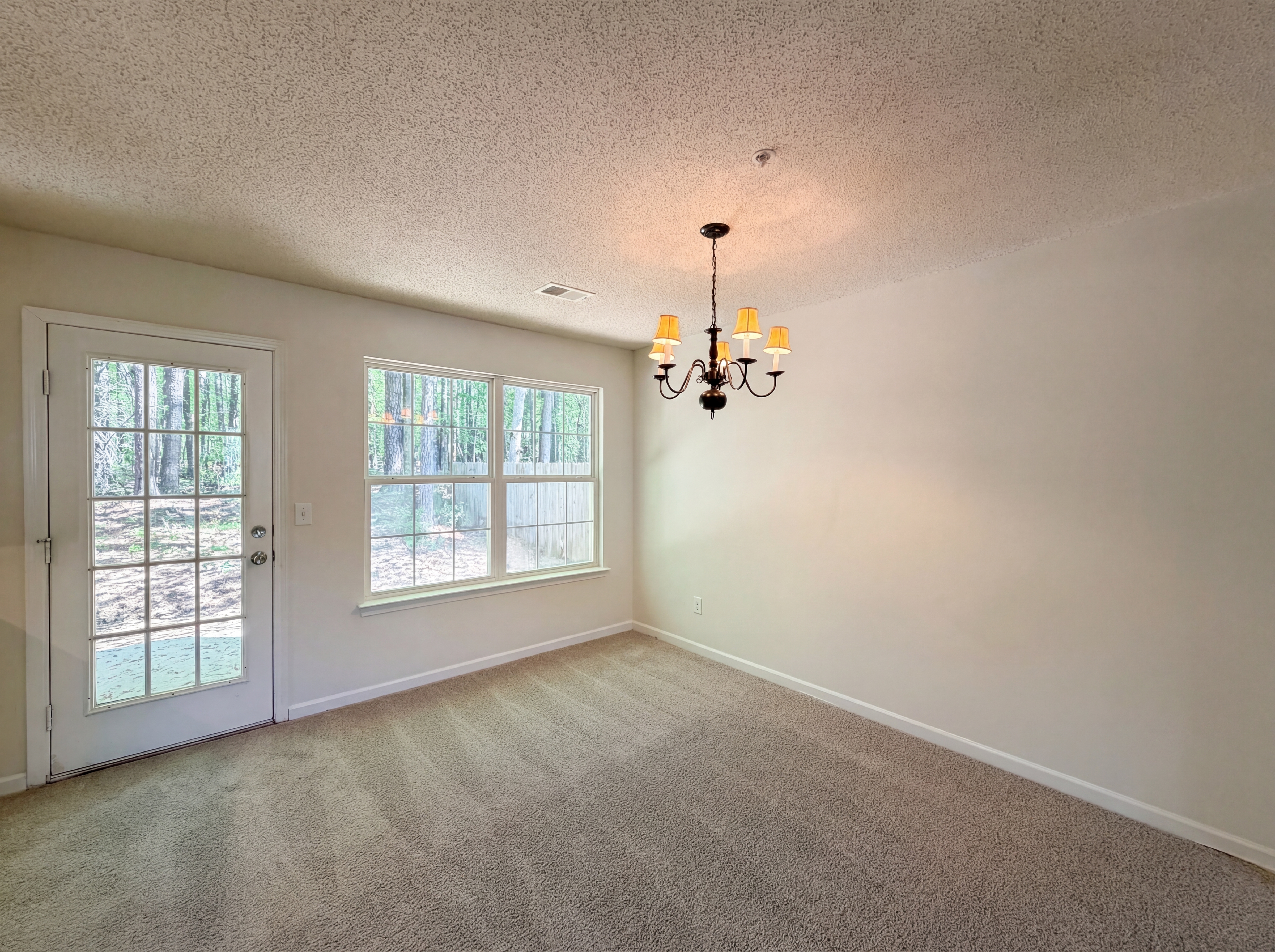 Photo 11 of 25 of 172 Watercress Ct, Stockbridge, GA