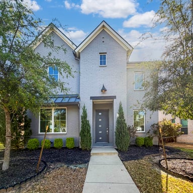 Property photo 1 of 1034 Kennedy Dr