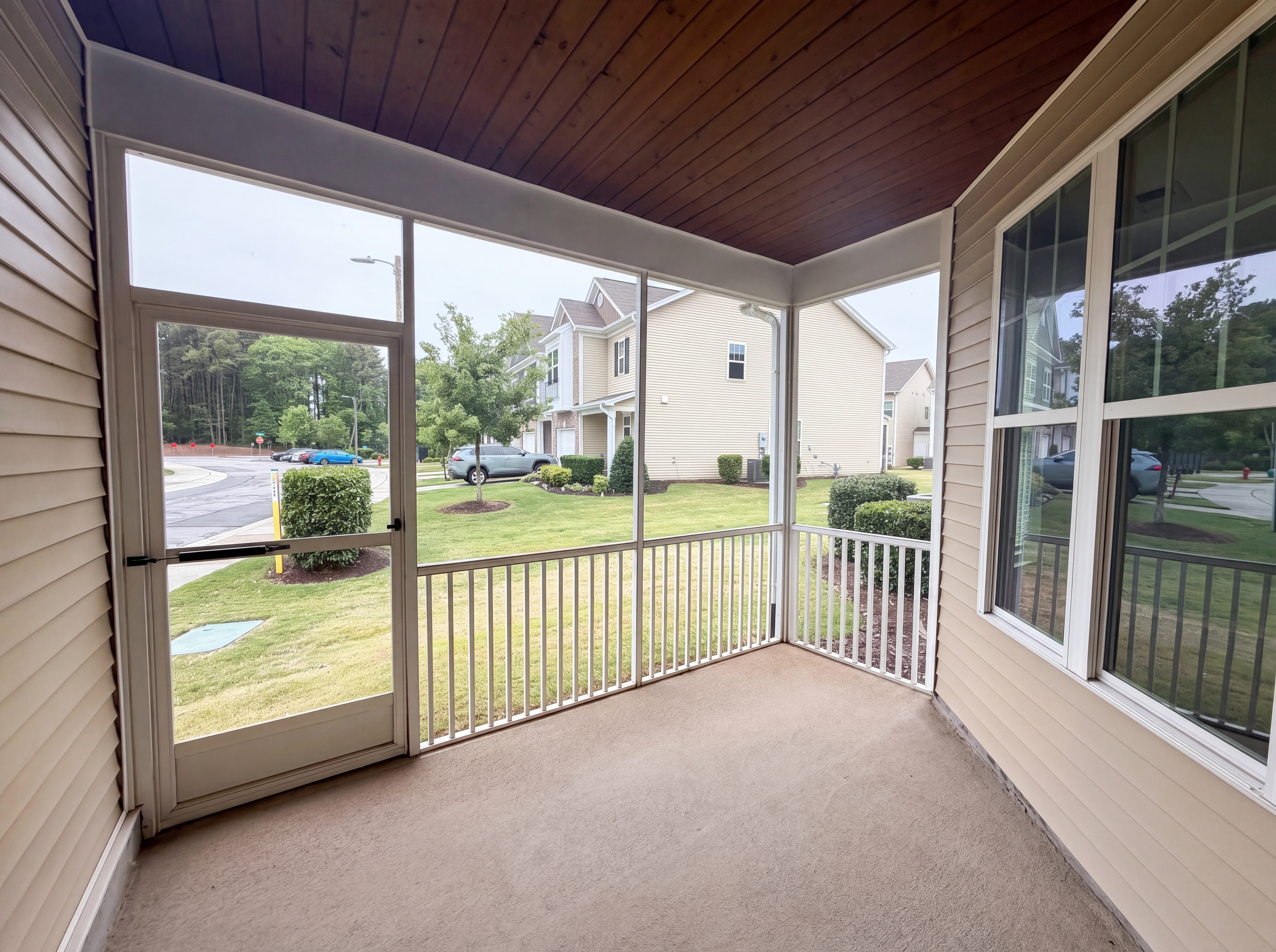 Photo 14 of 17 of 1118 Neighborly Way, Morrisville, NC