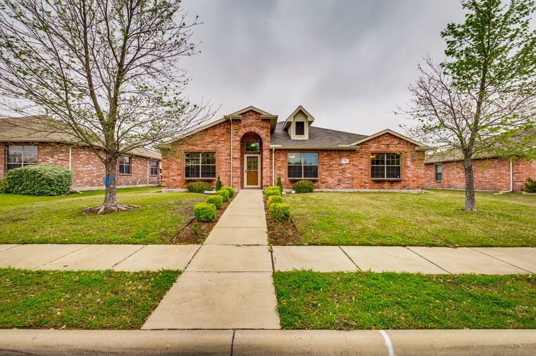 Photo 26 of 28 - 420 Ame Ln, Royse City, TX 75189