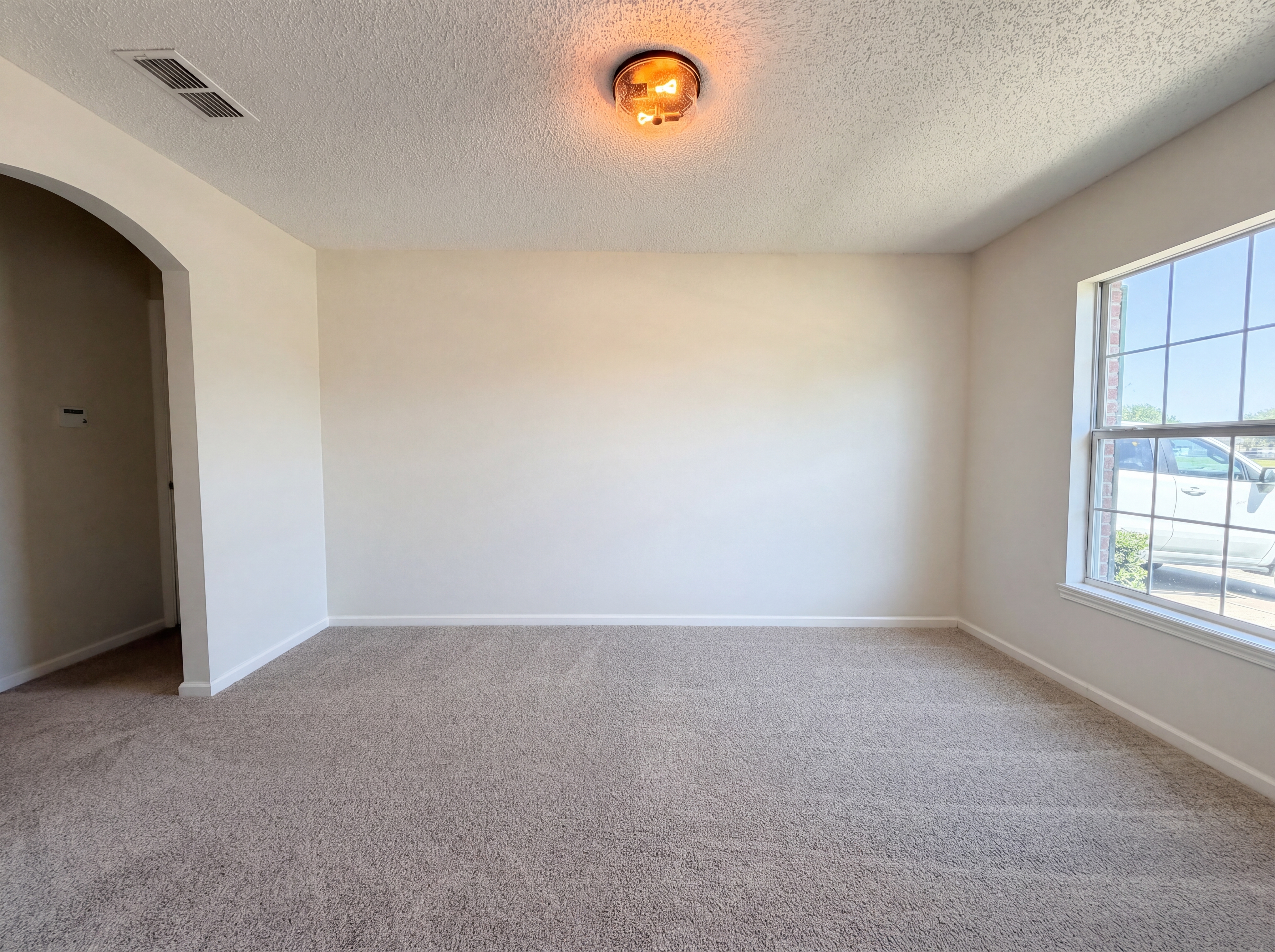 Photo 10 of 21 of 11424 Rolling River Blvd, Jacksonville, FL