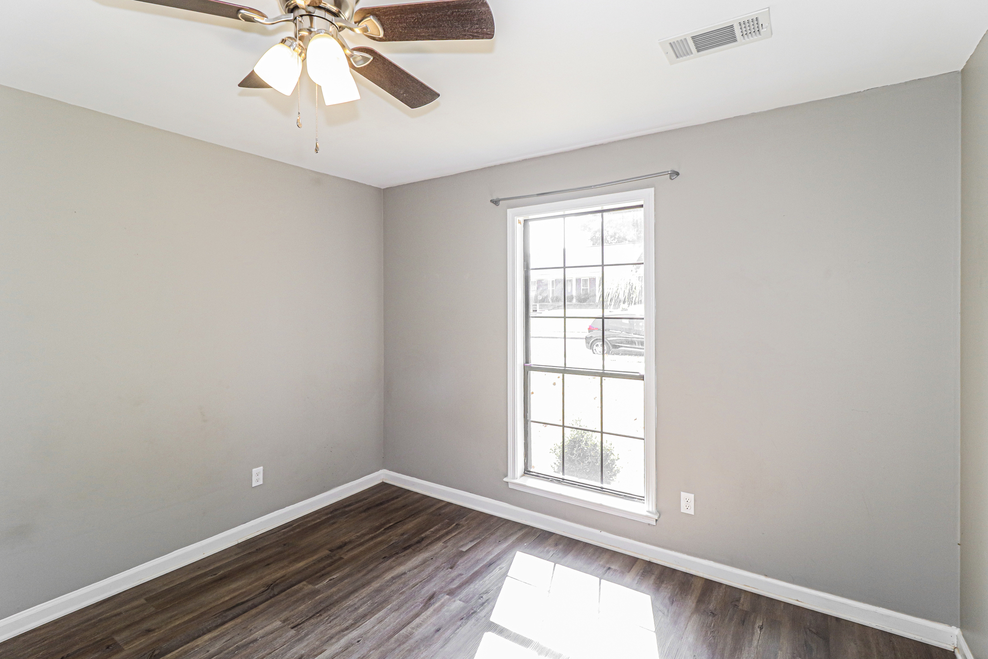 Photo 35 of 41 of 3530 Josee Ln, Bartlett, TN