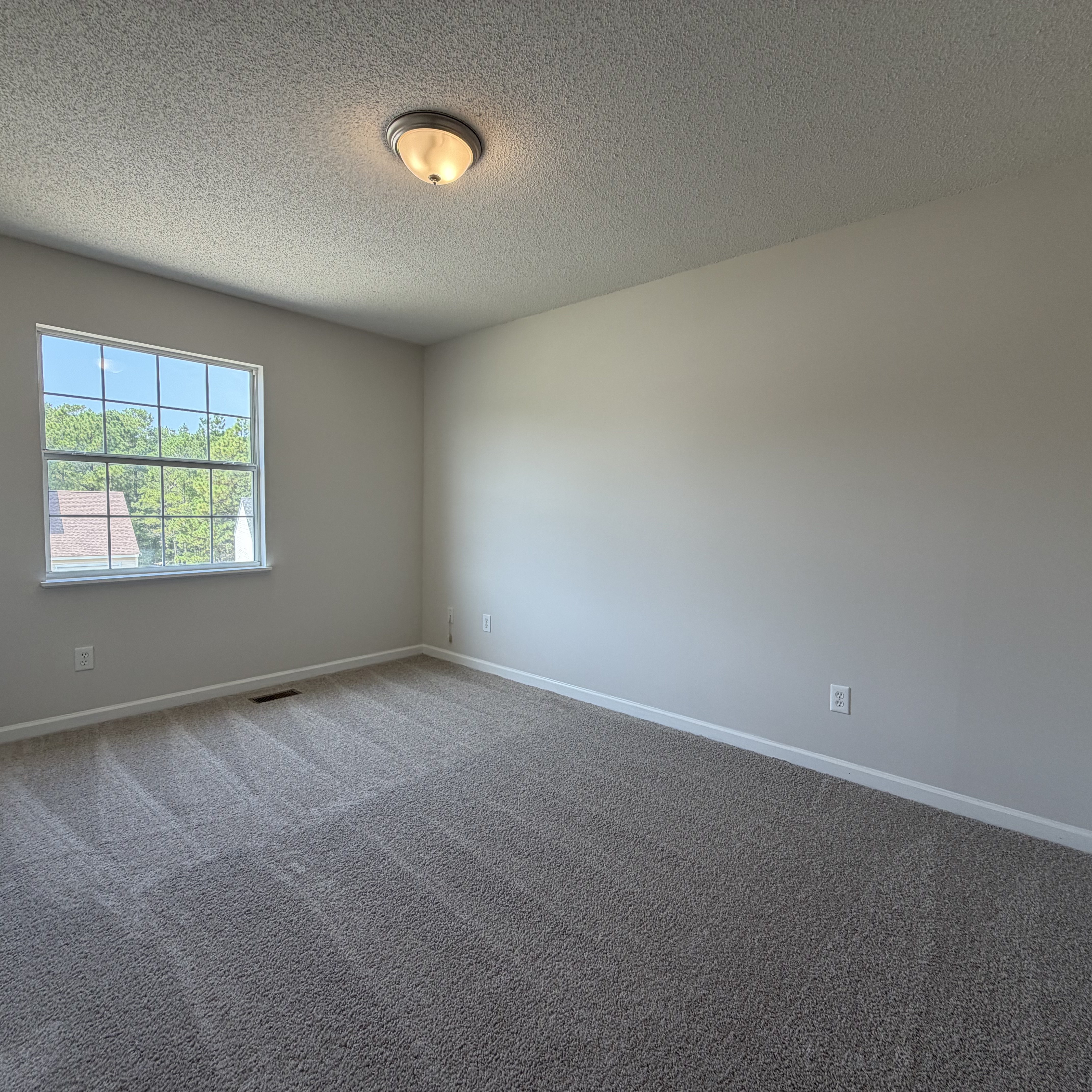 Photo 6 of 19 of 113 Pine Bluff Rd, Columbia, SC