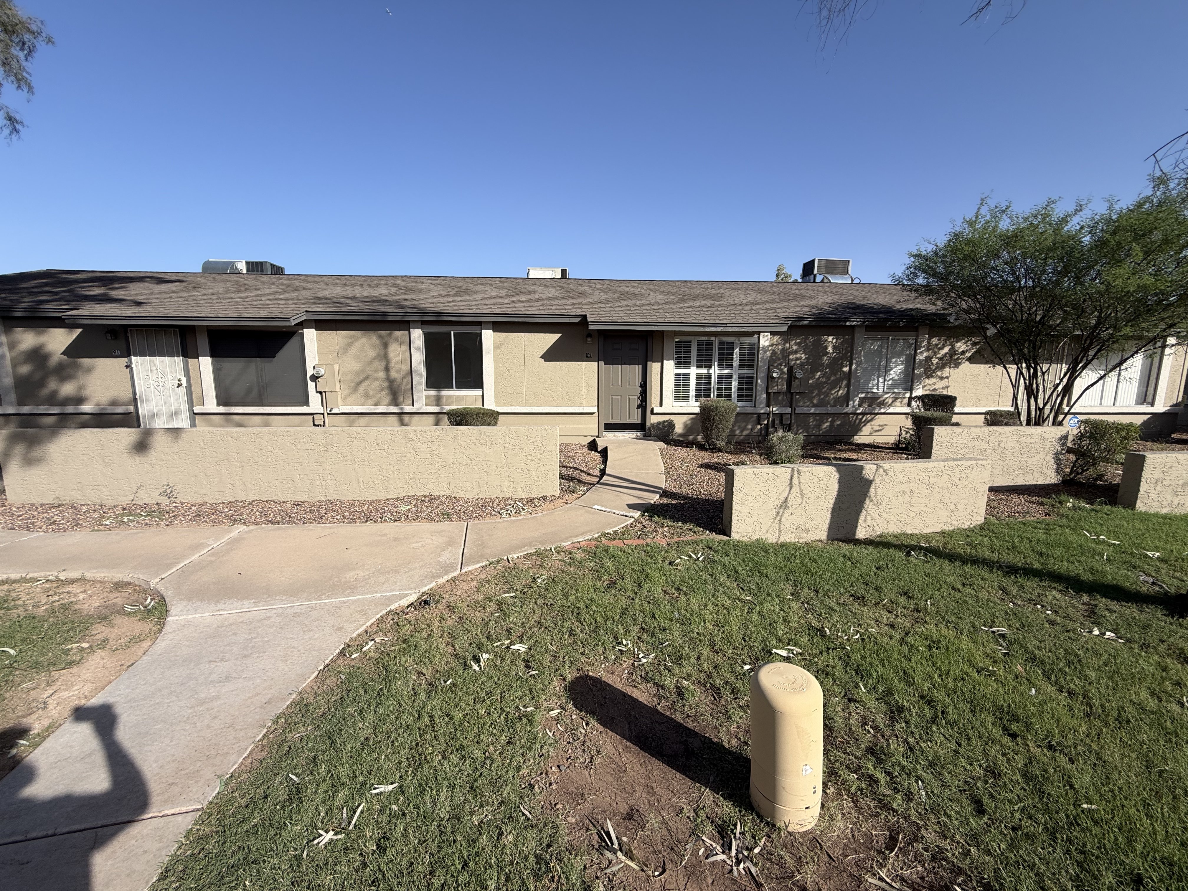 Photo 1 of 6711 W Osborn Rd