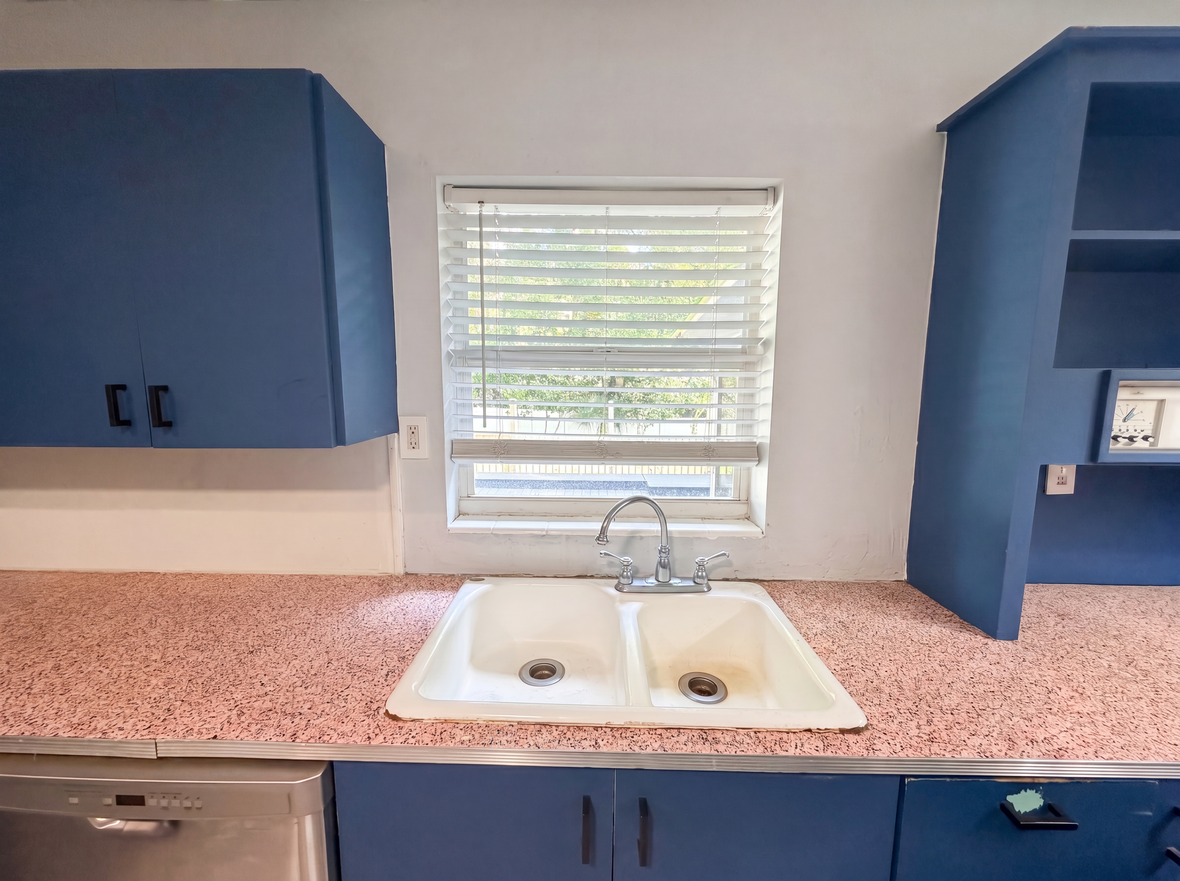 Photo 17 of 21 of 820 E Wisconsin Ave, Deland, FL