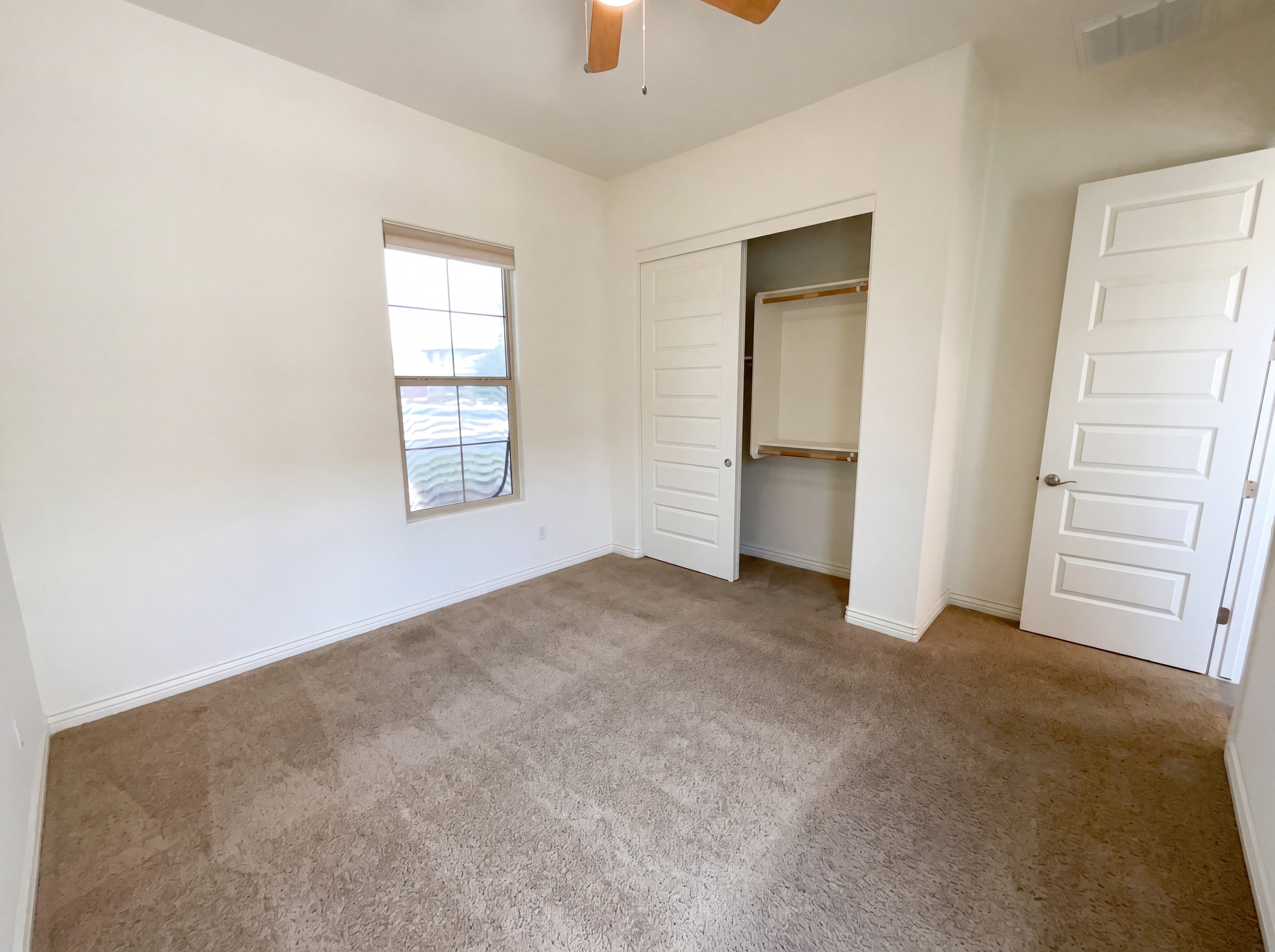Photo 15 of 29 of 2312 E Susan Dr, Gilbert, AZ