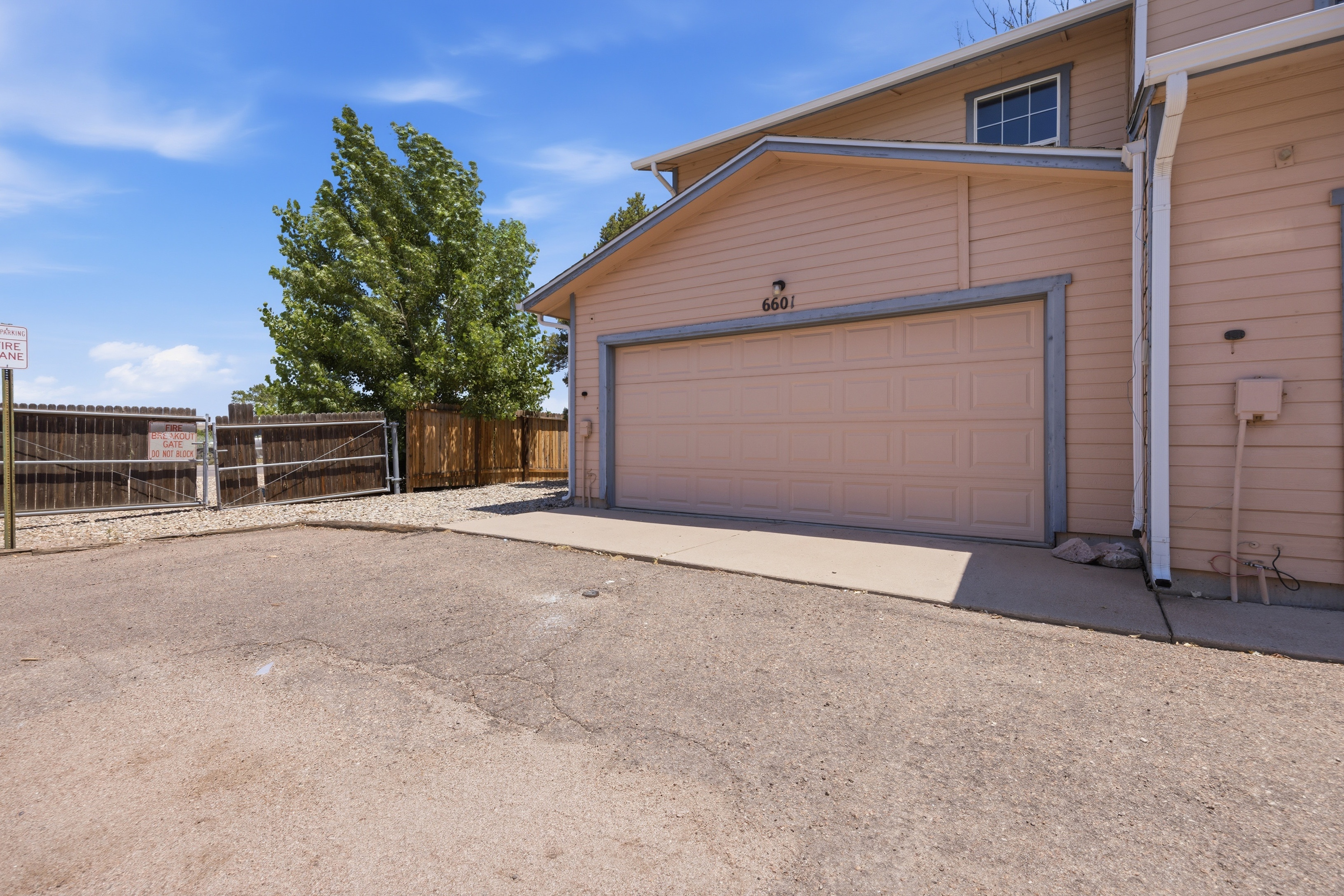 Photo 32 of 34 of 6601 Bobtail Dr, Colorado Springs, CO