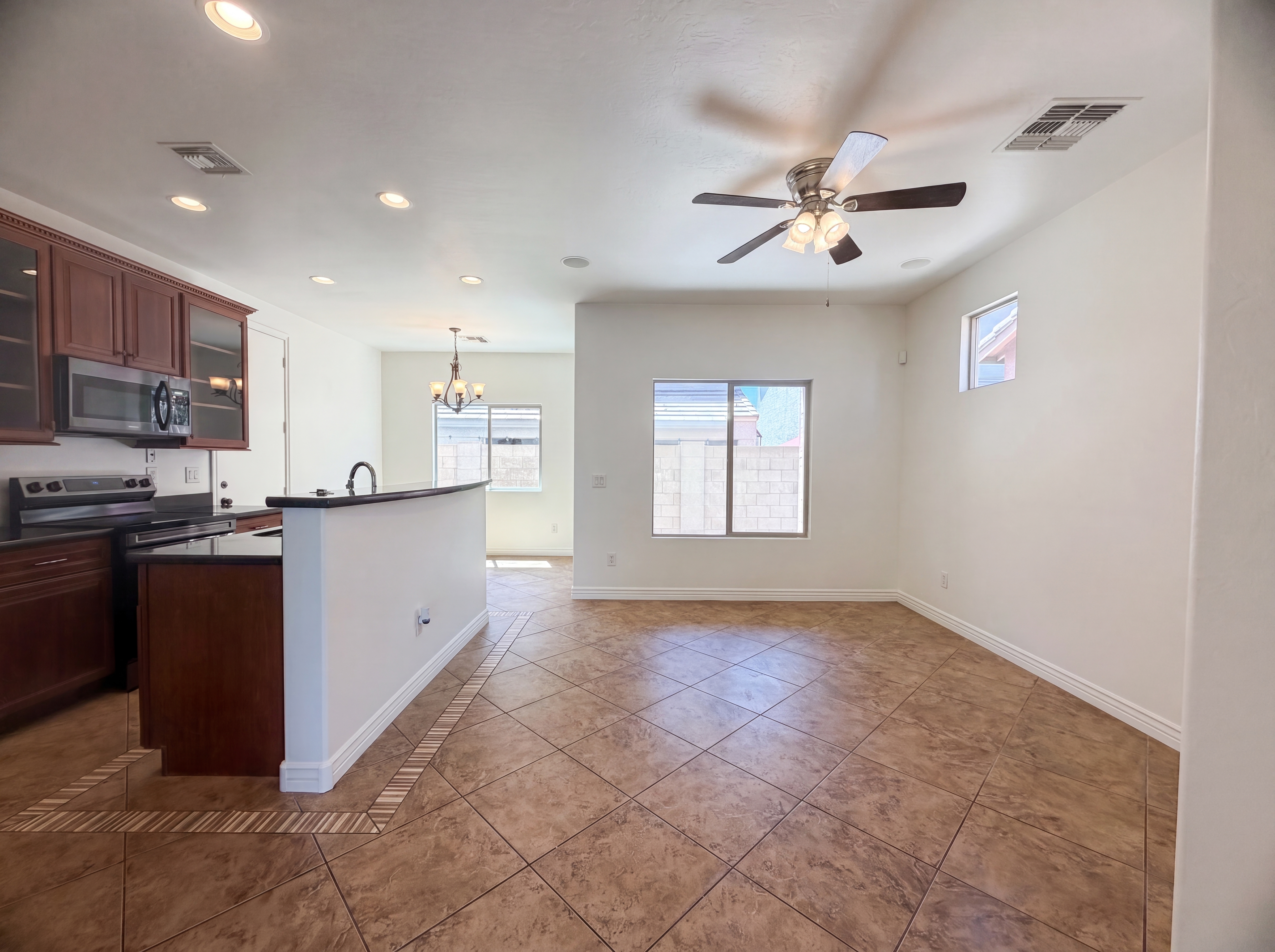 Photo 2 of 20 of 330 S Leandro, Mesa, AZ
