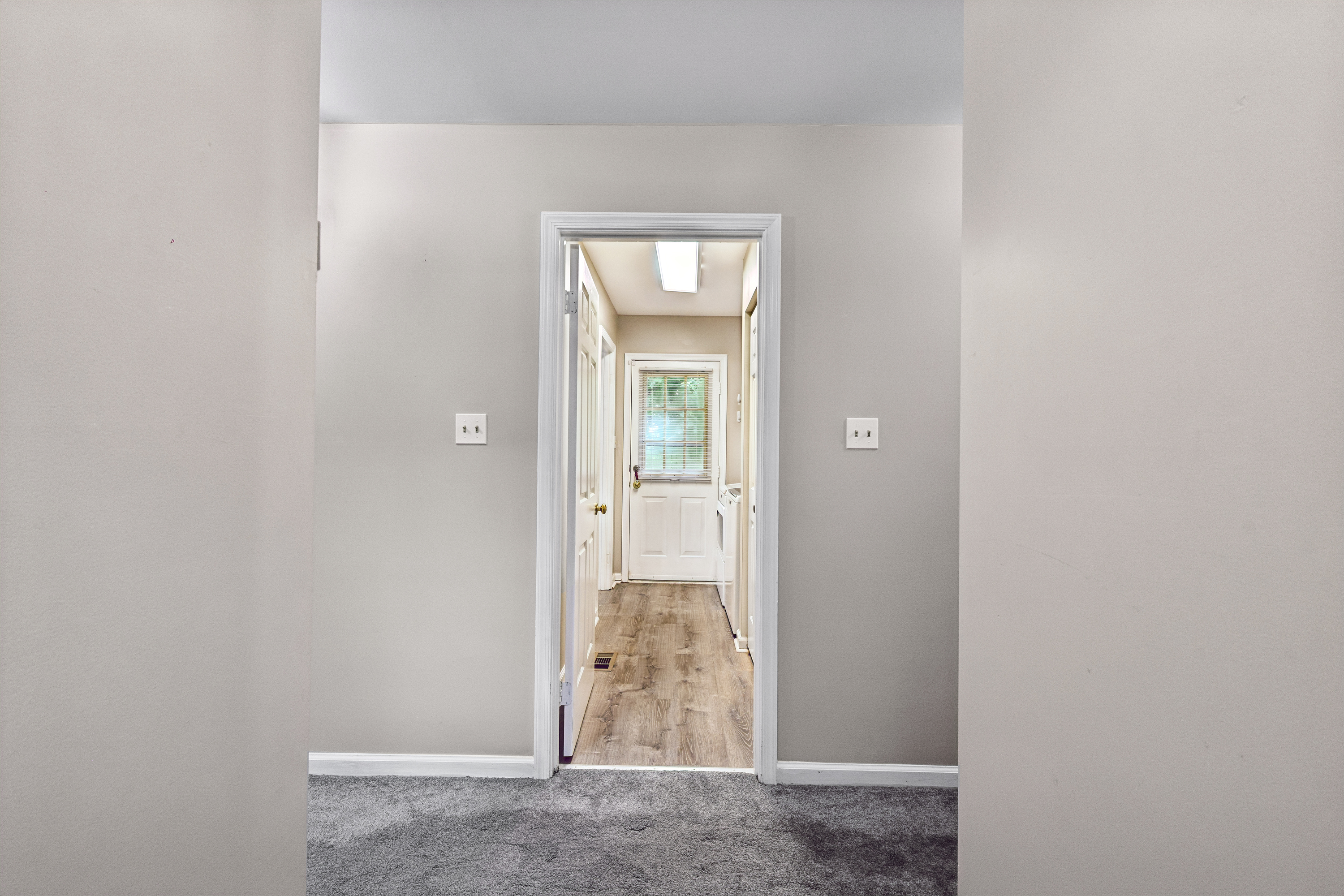 Photo 17 of 46 of 11811 Gordon Rd, Fredericksburg, VA