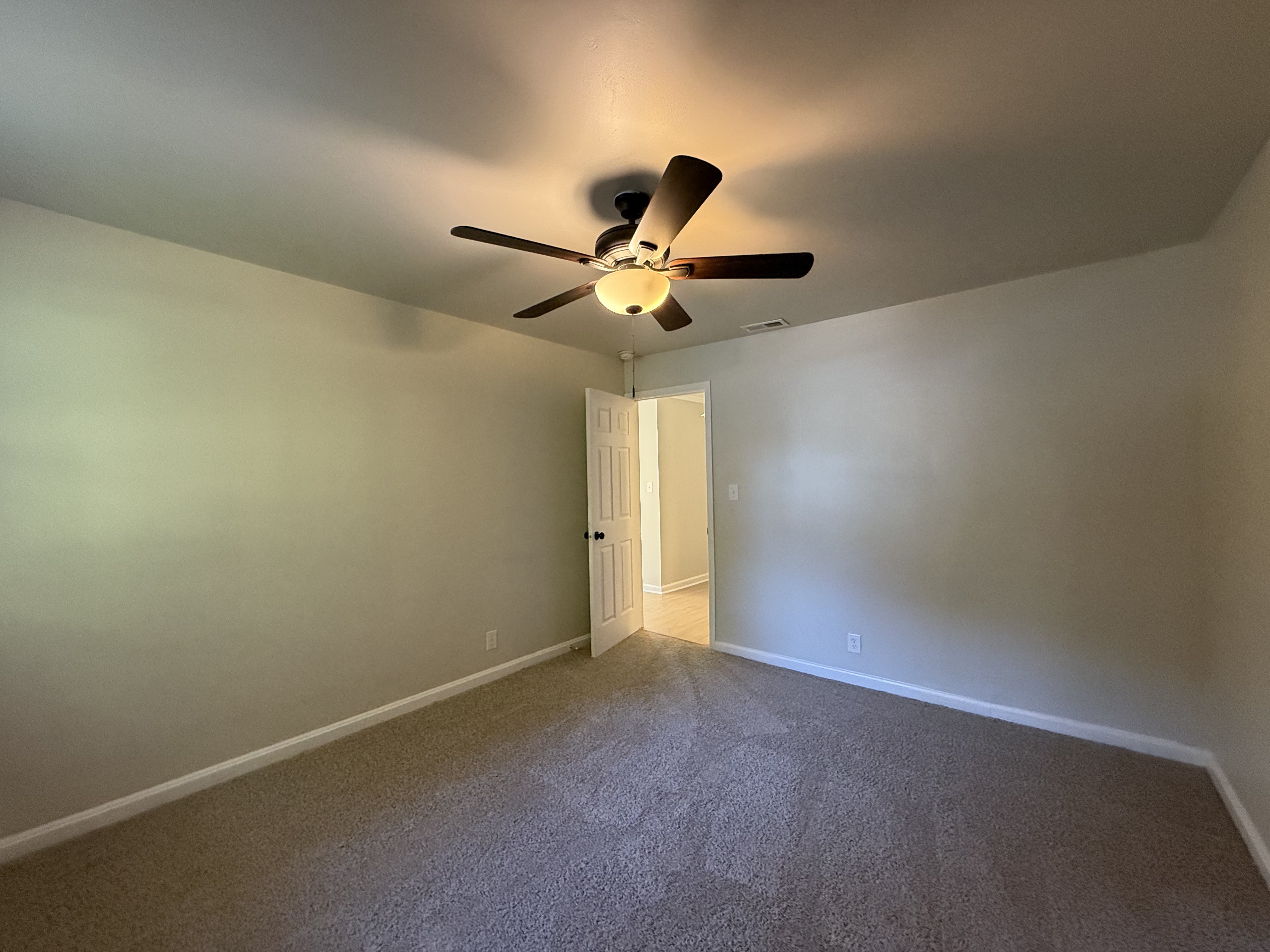 Photo 10 of 24 of 212 Red Oak Ave, Durham, NC