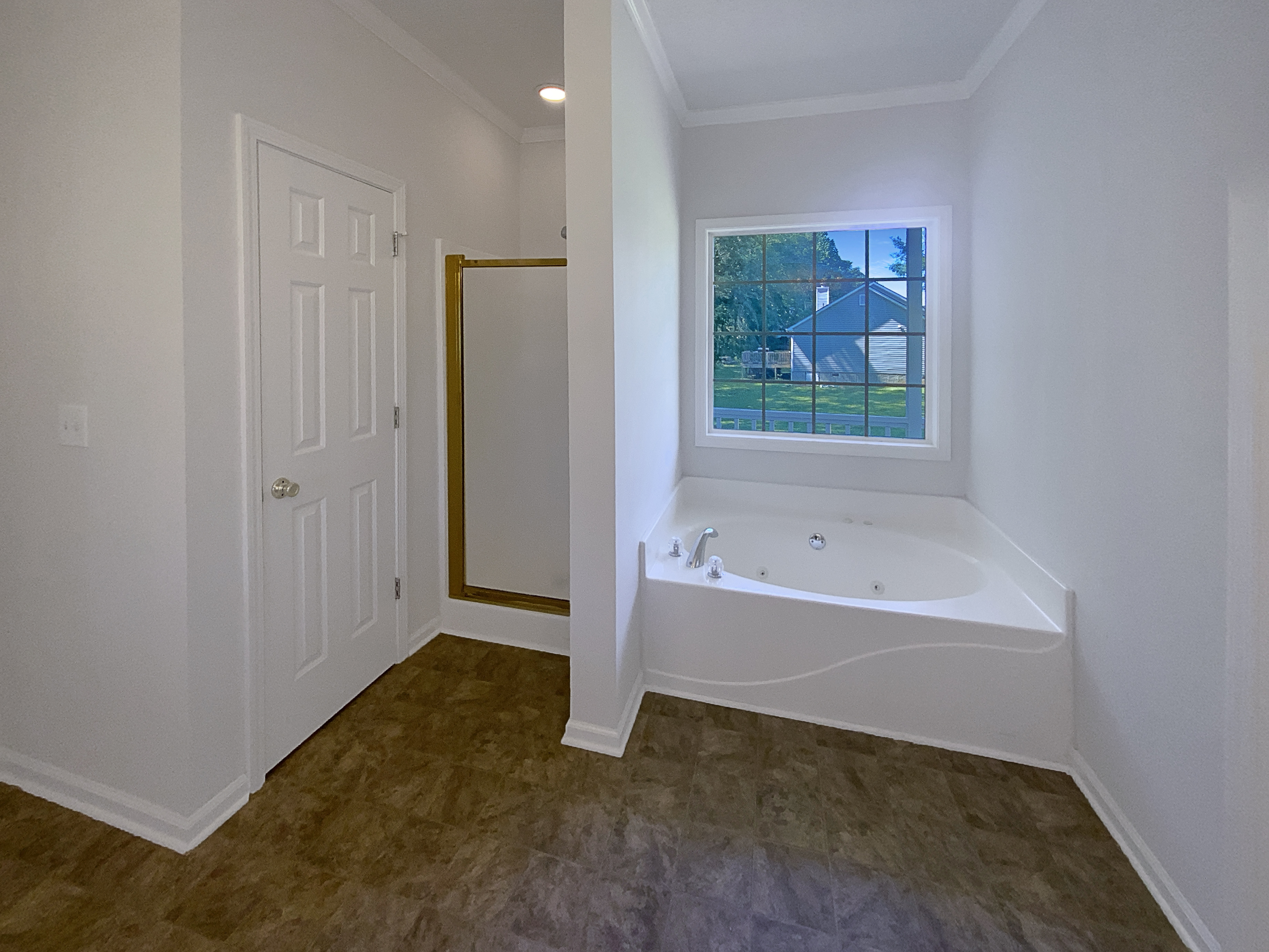 Photo 7 of 24 of 132 Lynnview Ct, McDonough, GA