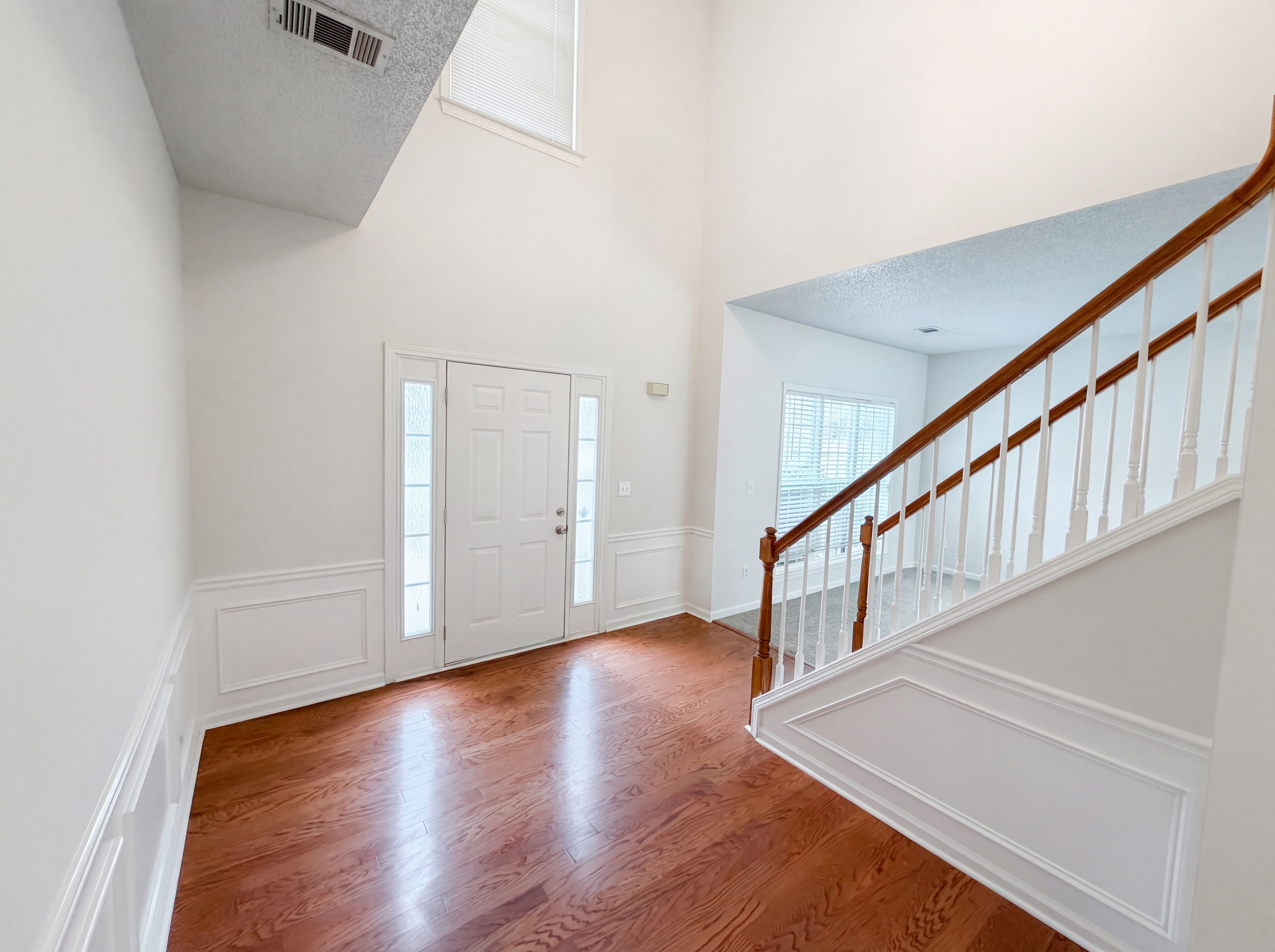 Photo 13 of 45 of 3935 Lake Lanier Dr, Duluth, GA