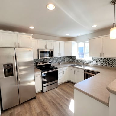 Property photo 2 of 9686 Fairwood St