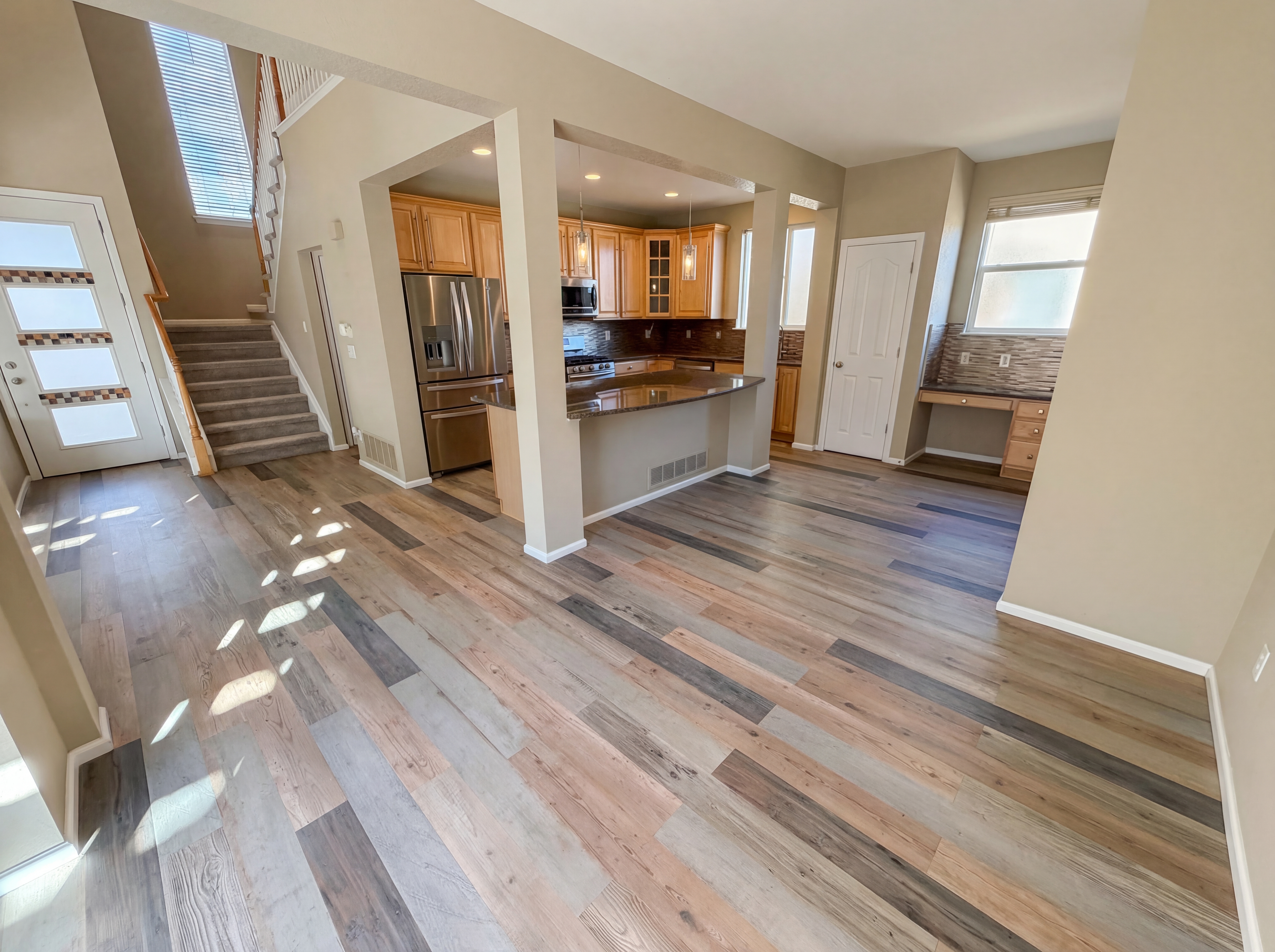 Photo 12 of 36 of 10049 Southlawn Cir, Commerce City, CO