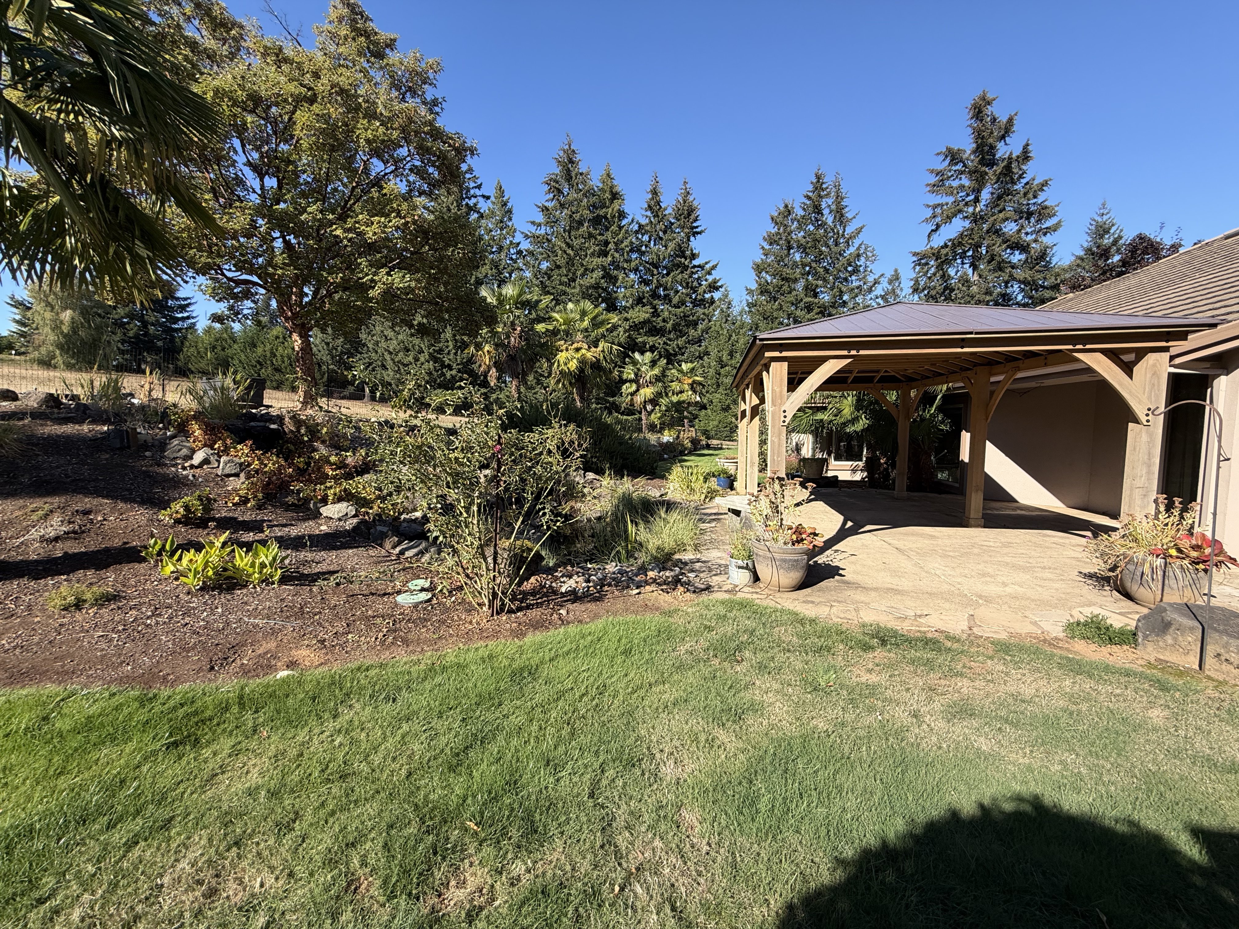 Photo 5 of 56 of 17695 S Fieldstone Ct, Oregon City, OR