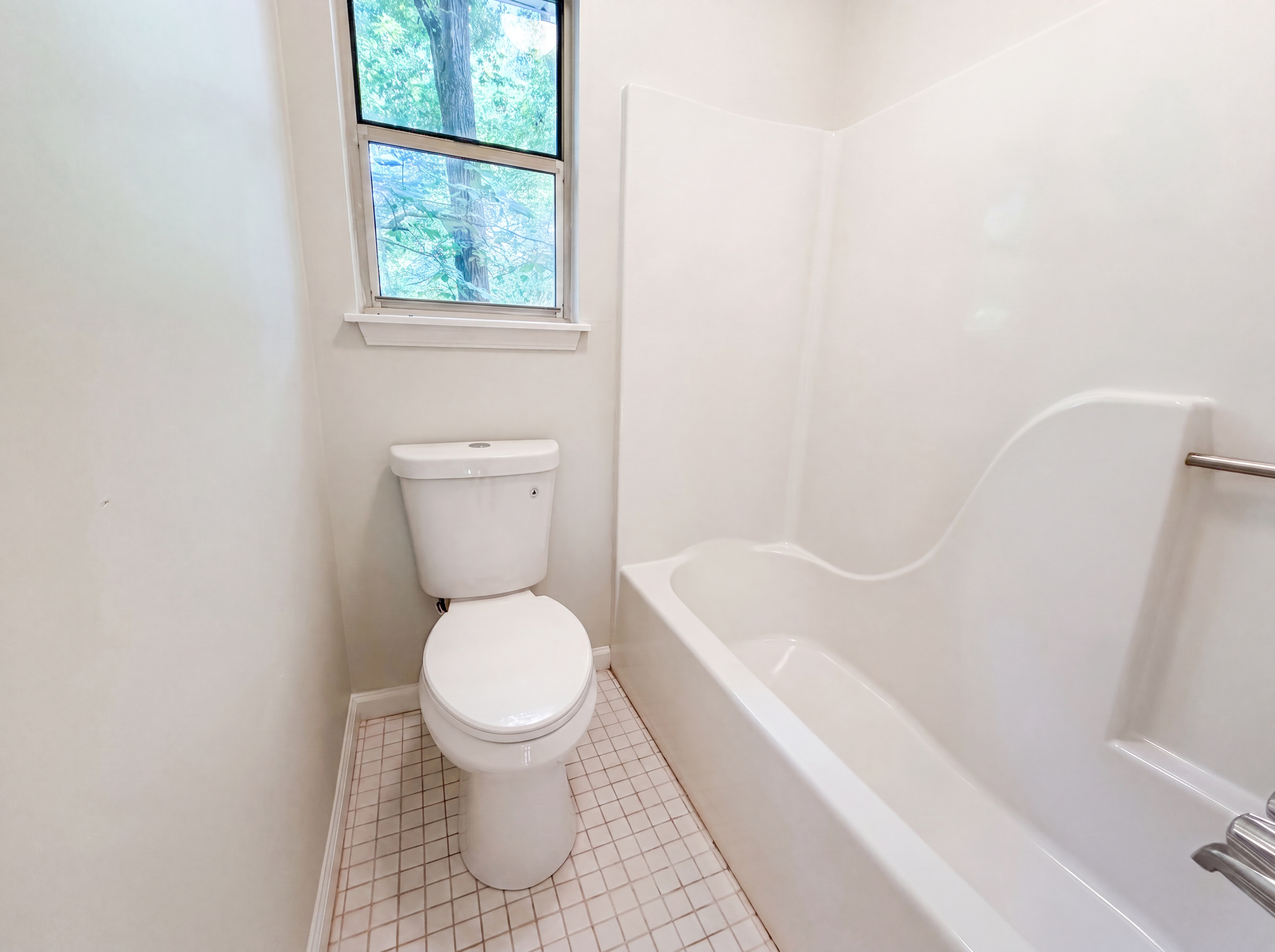 Photo 18 of 27 of 39 Saint Albans Rd, Irmo, SC