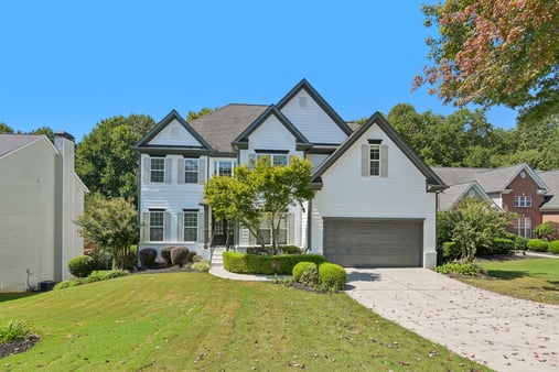 Photo 1 of 32 of 4564 Austin Hills Dr, Suwanee, GA