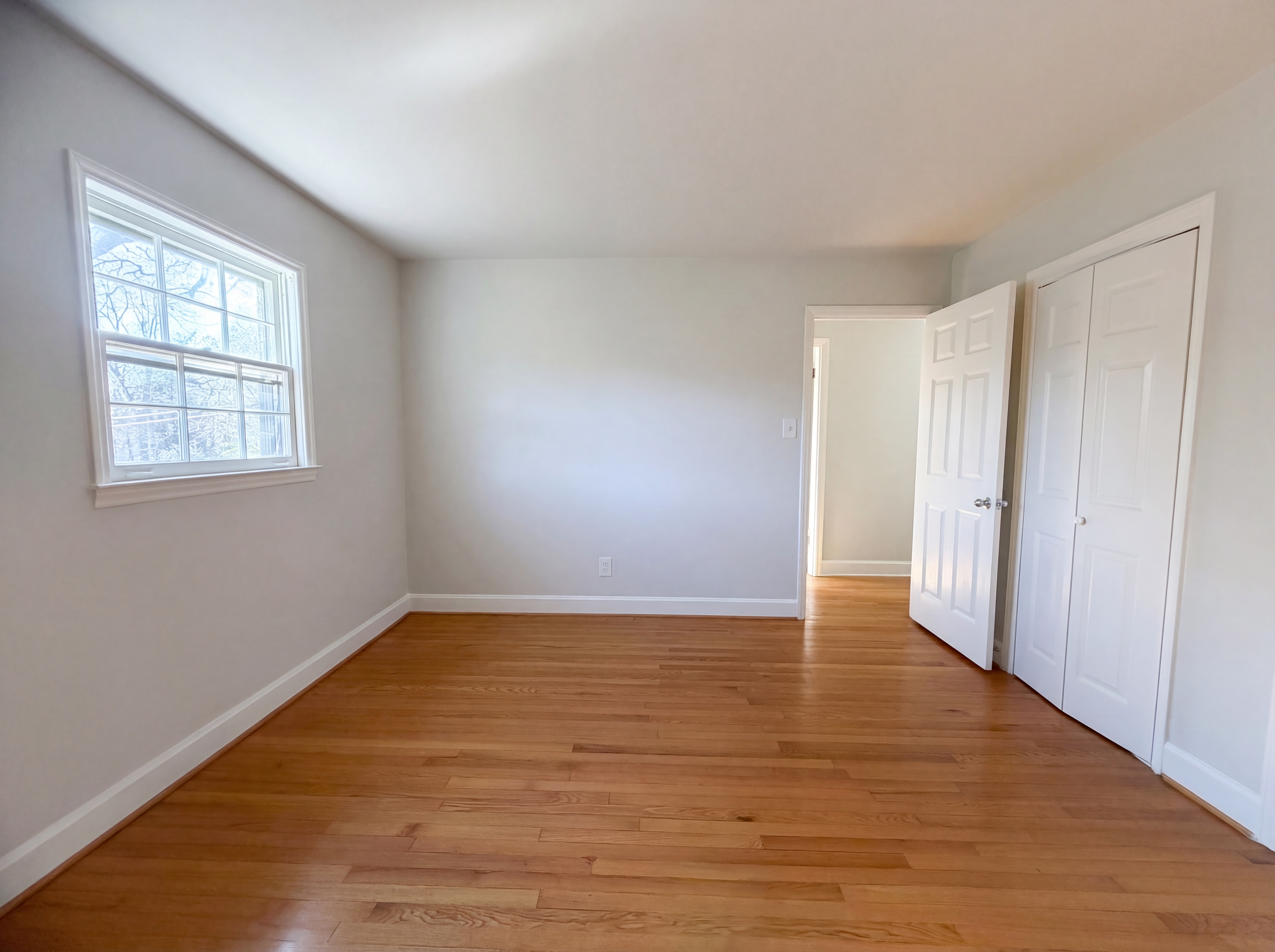 Photo 14 of 21 of 1512 Buckingham Ave, Gastonia, NC
