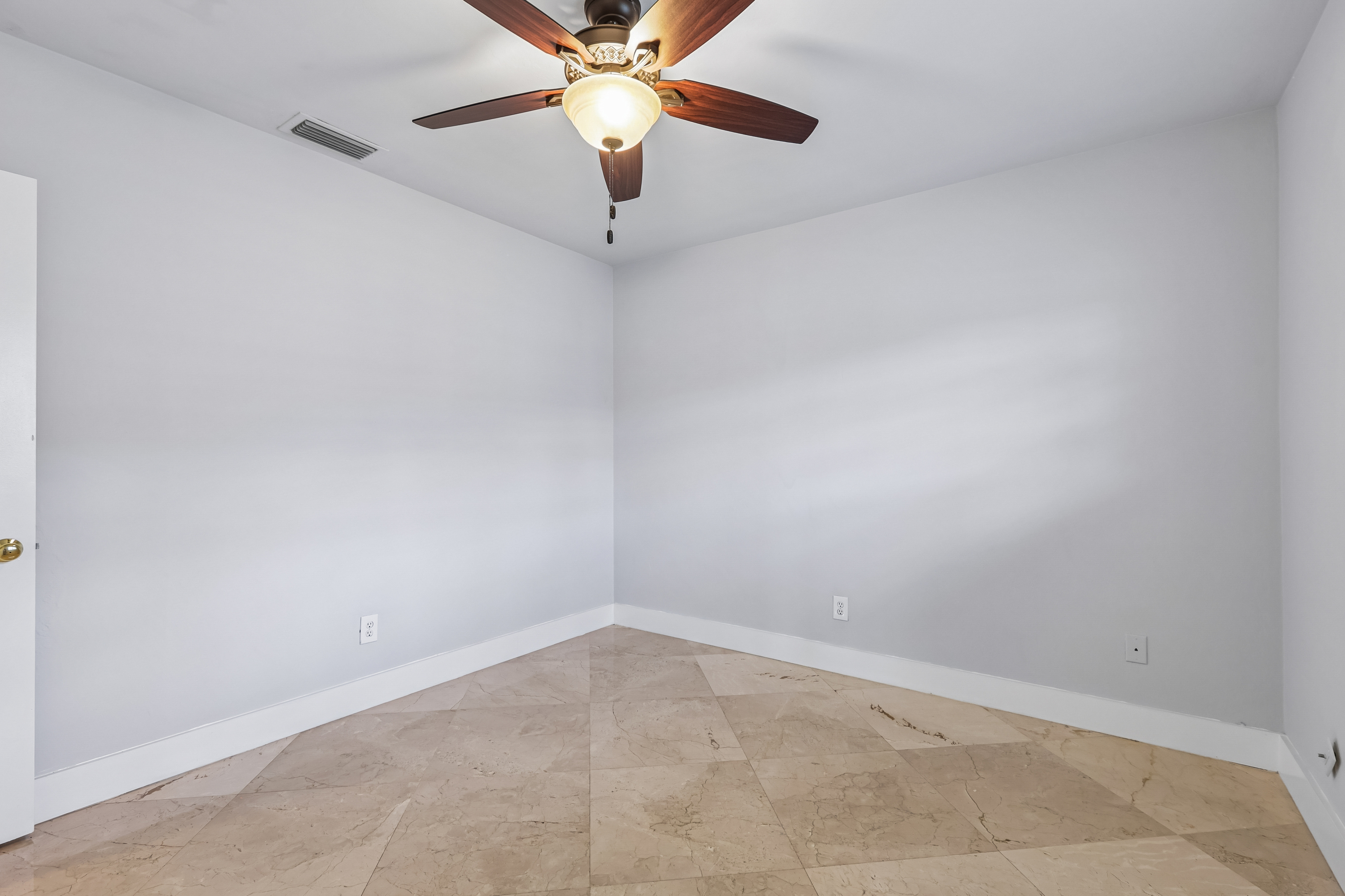 Photo 58 of 75 of 7745 SW 183rd Ter, Palmetto Bay, FL