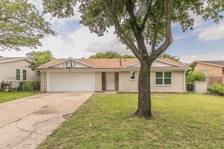 default property photo