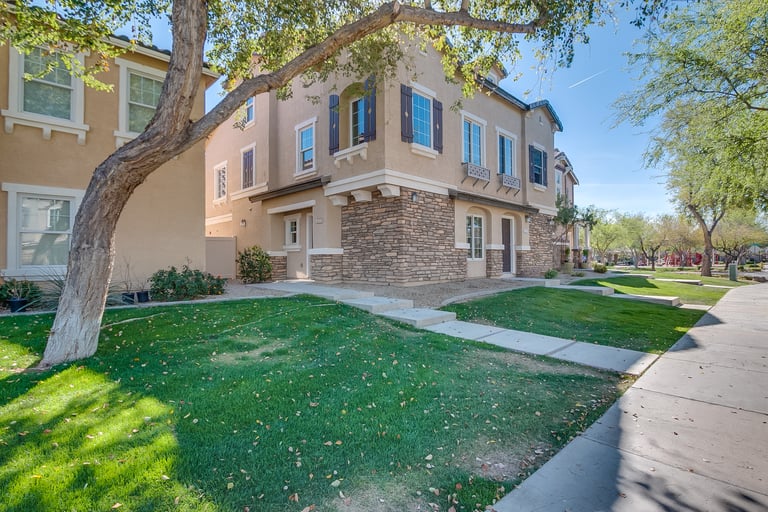 Photo 5 of 28 - 4273 E Jasper Dr, Gilbert, AZ 85296