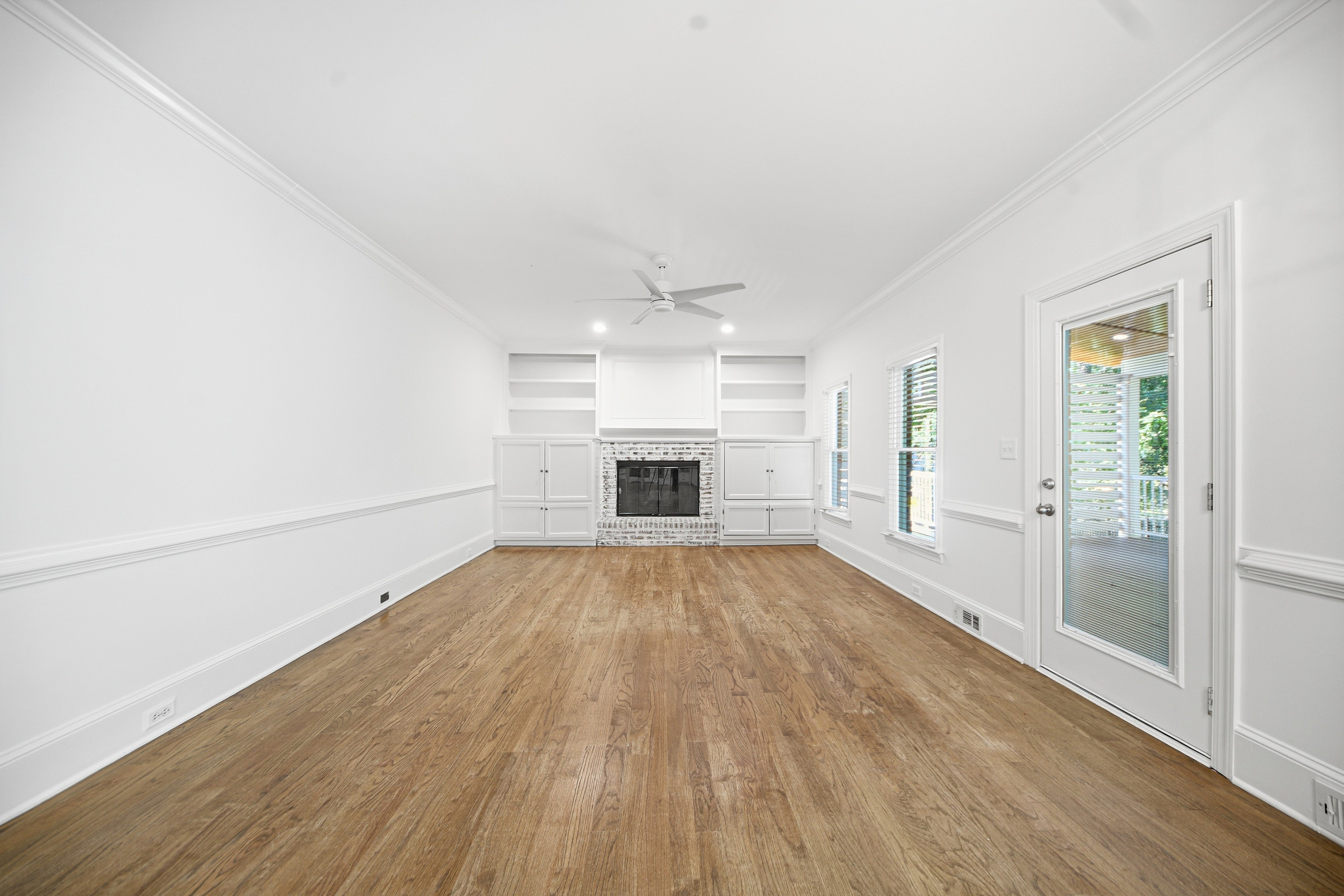 Photo 3 of 36 of 1440 Shade Tree Way, Alpharetta, GA