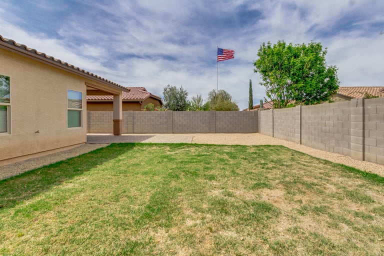 Photo 24 of 25 - 300 W Lyle Ave, San Tan Valley, AZ 85140