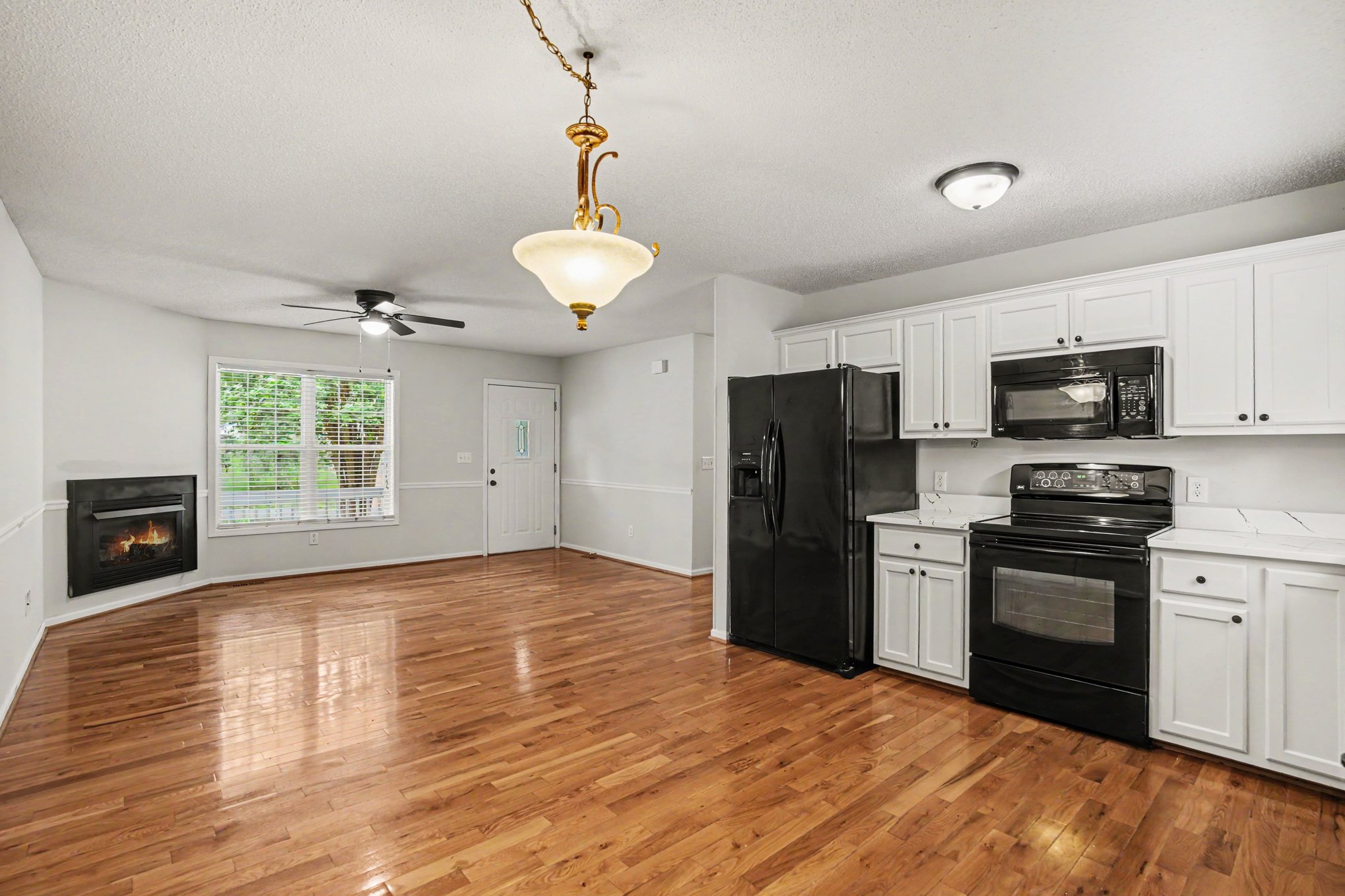 Photo 8 of 21 of 2466 Wilderness Ln, Lenoir, NC