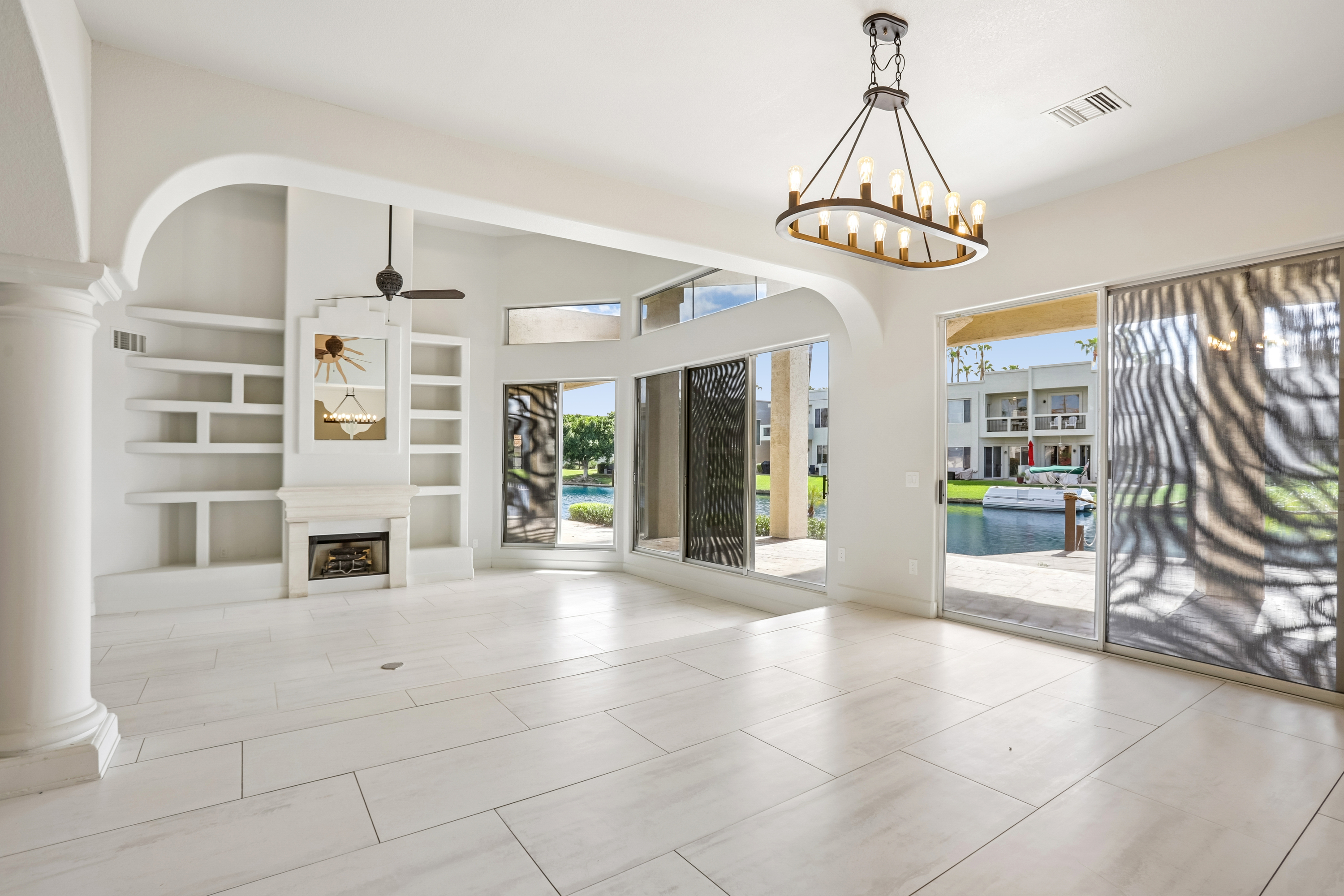 Photo 16 of 46 of 1401 W Sandpiper Dr, Gilbert, AZ