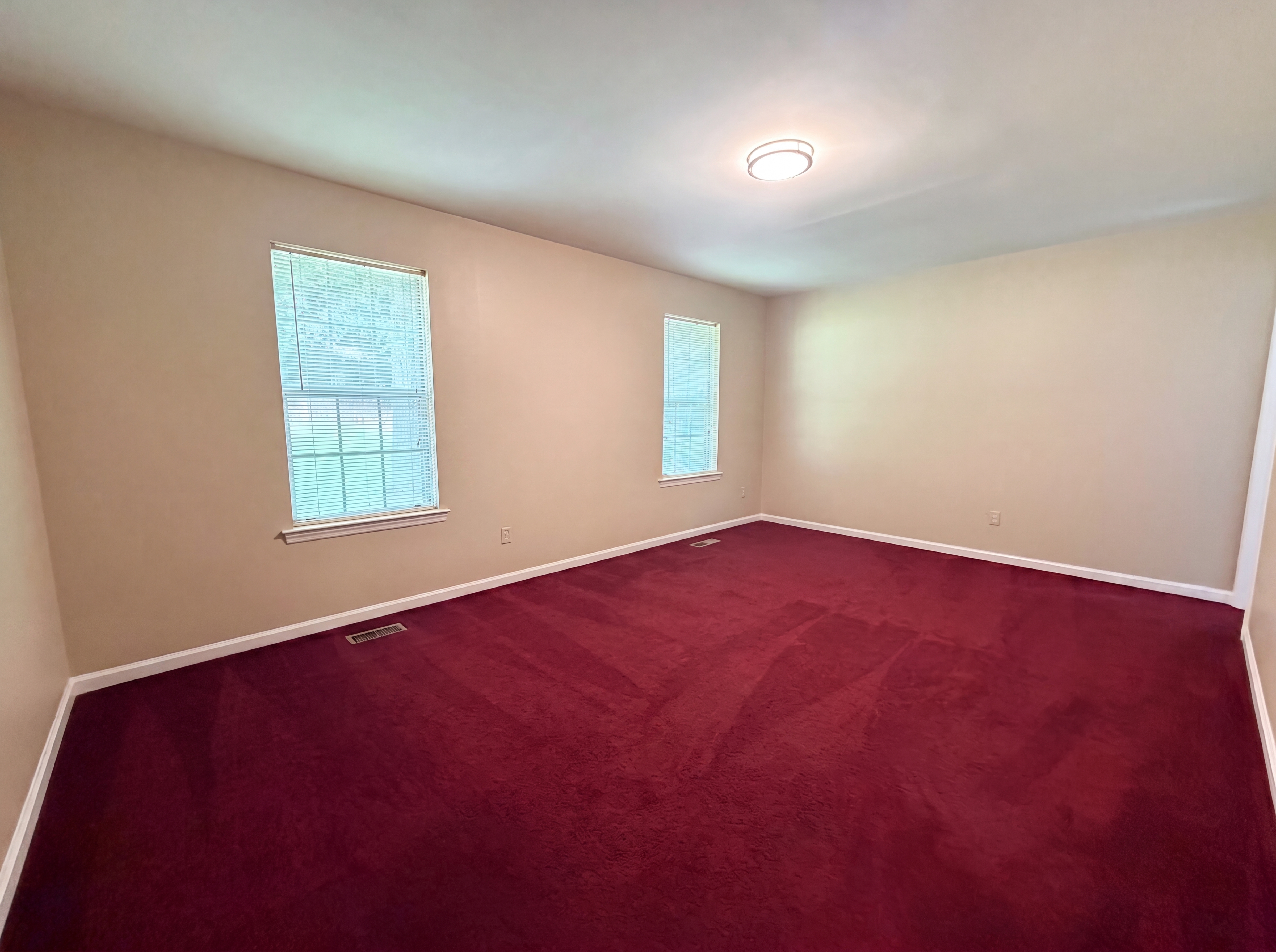 Photo 10 of 21 of 2813 Wood Dr NE, Center Point, AL