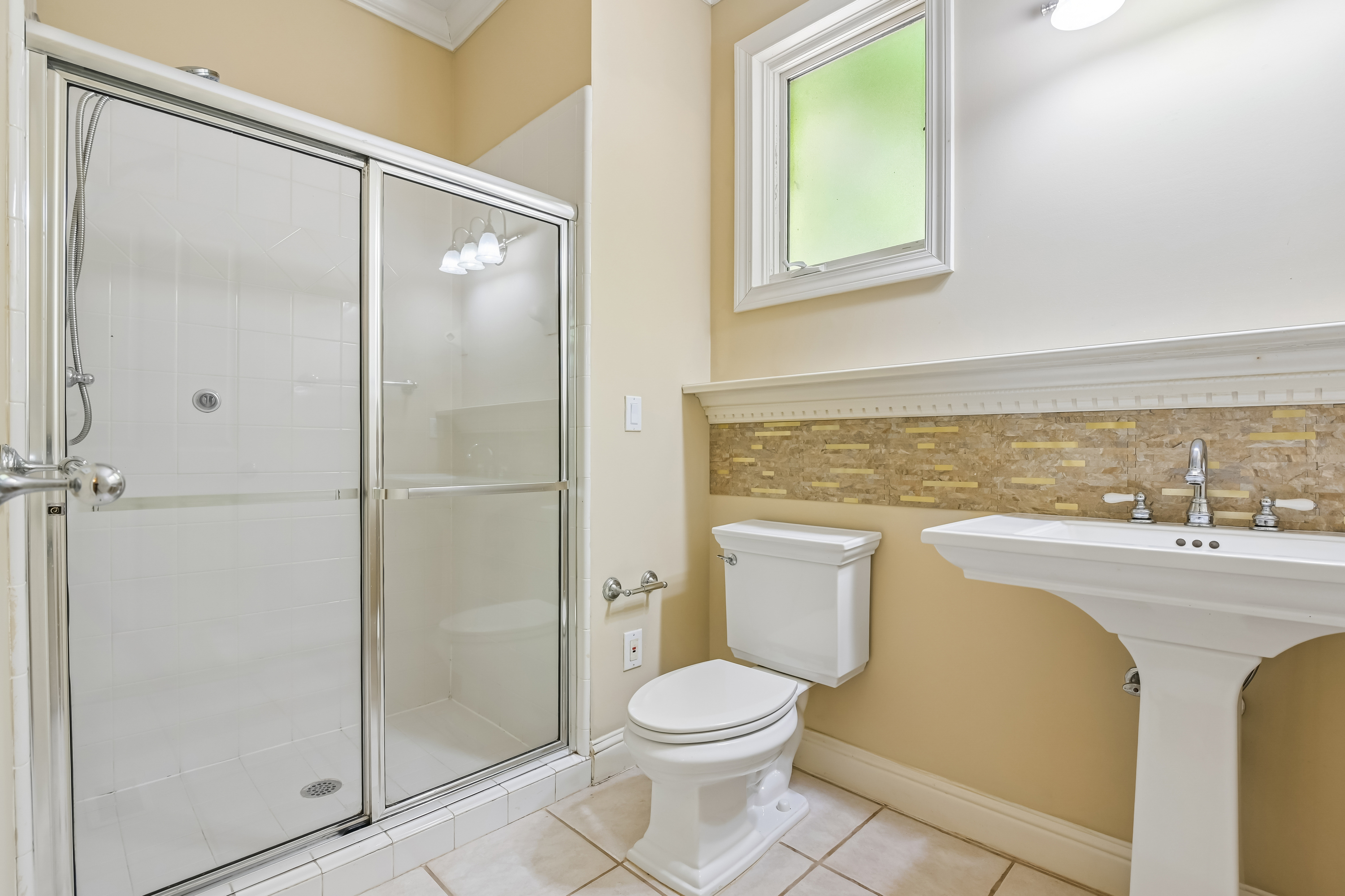 Photo 55 of 73 of 720 Barberry Dr, Alpharetta, GA