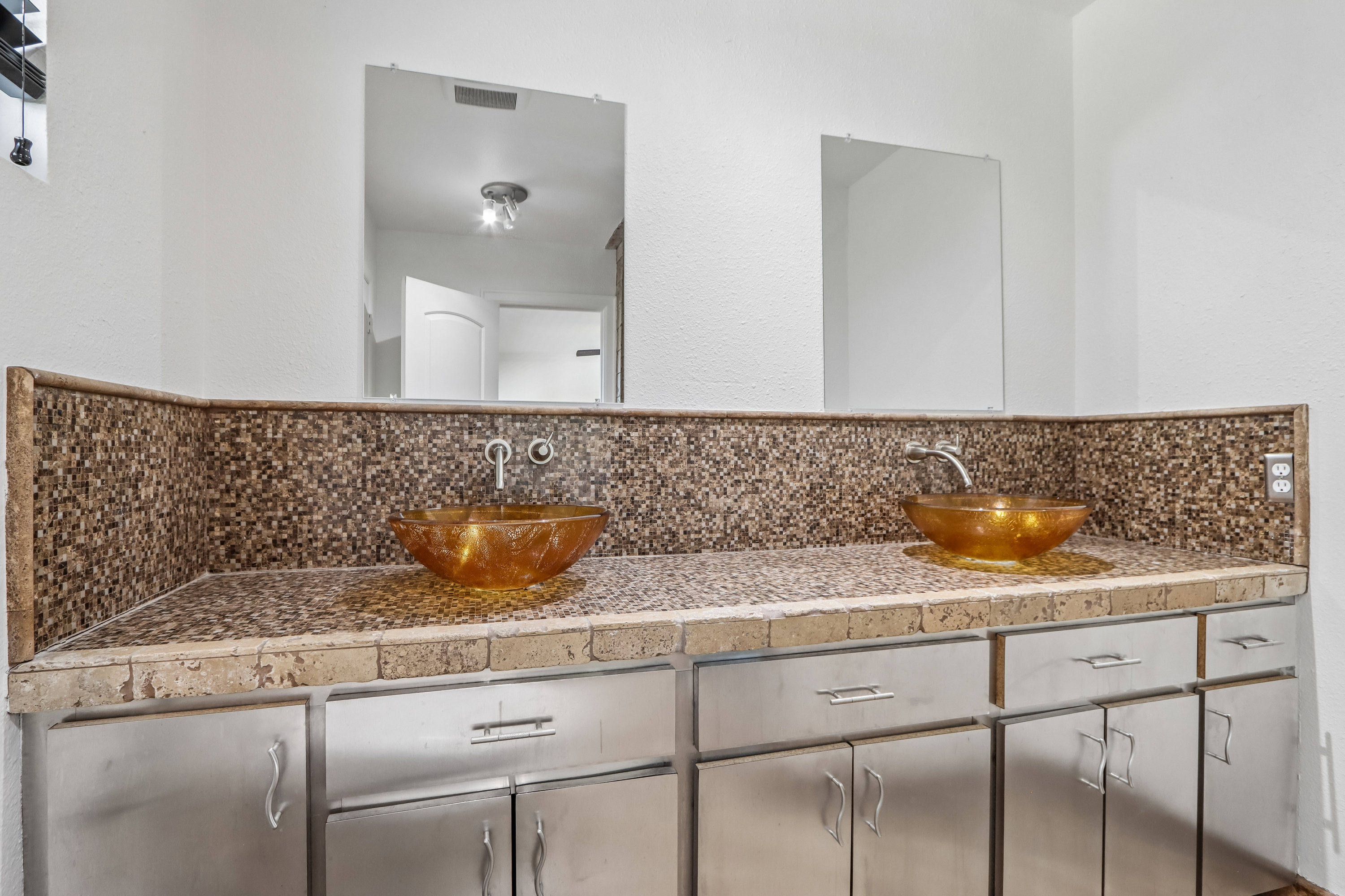 Photo 22 of 26 of 2244 E Nicolet Ave, Phoenix, AZ