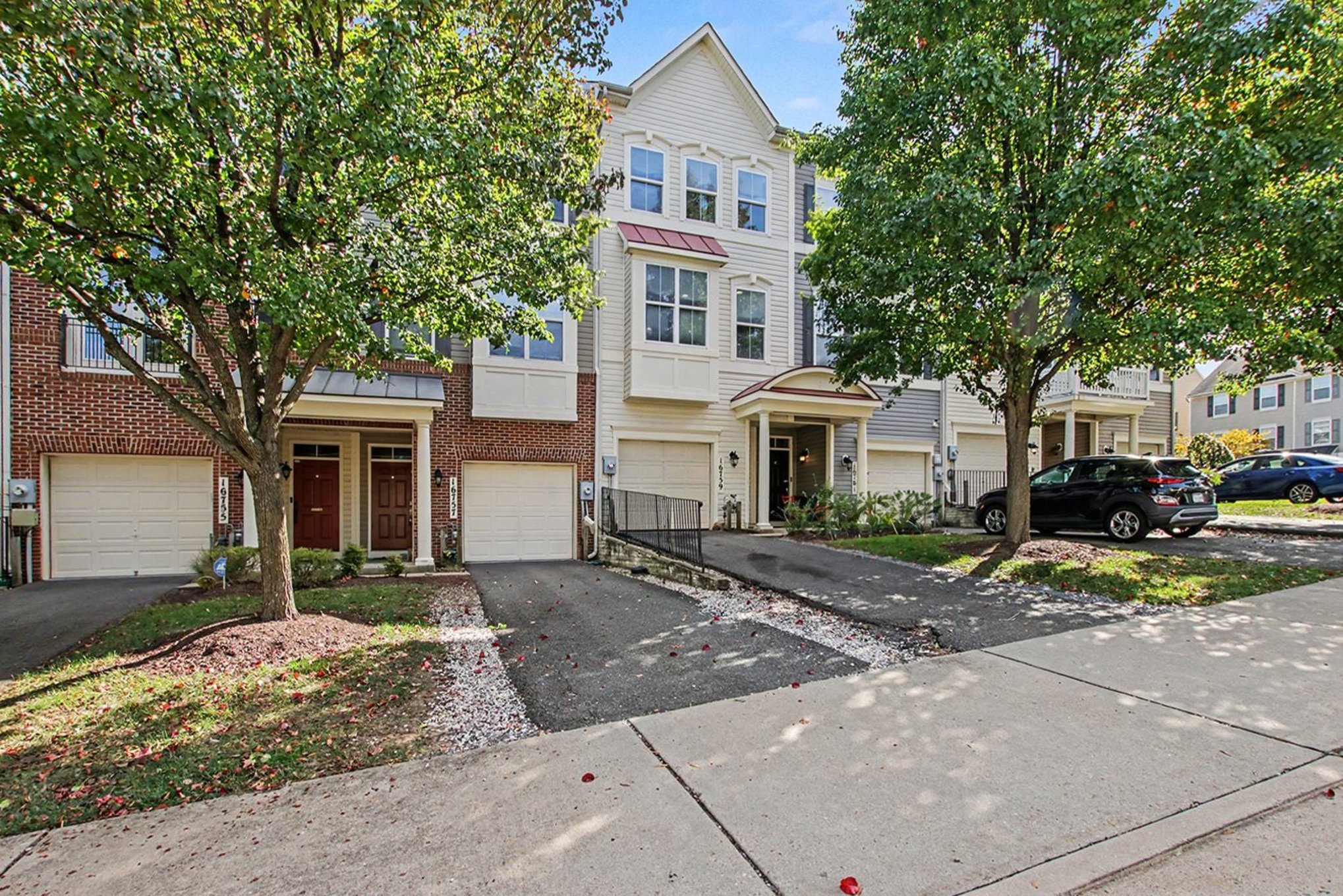 Photo 1 of 16759 Shingle Oak Dr