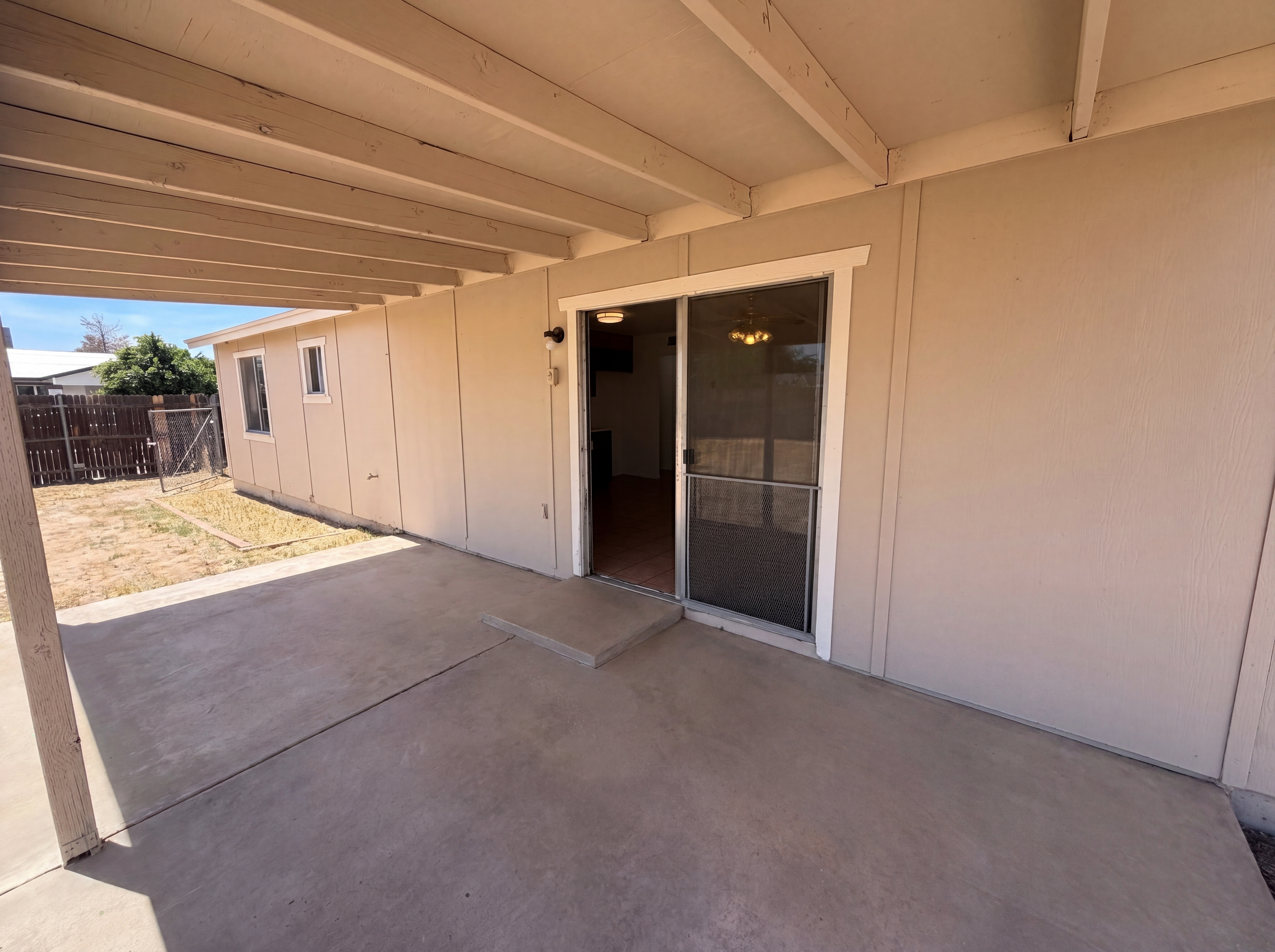 Photo 18 of 19 of 2831 N 70th Dr, Phoenix, AZ